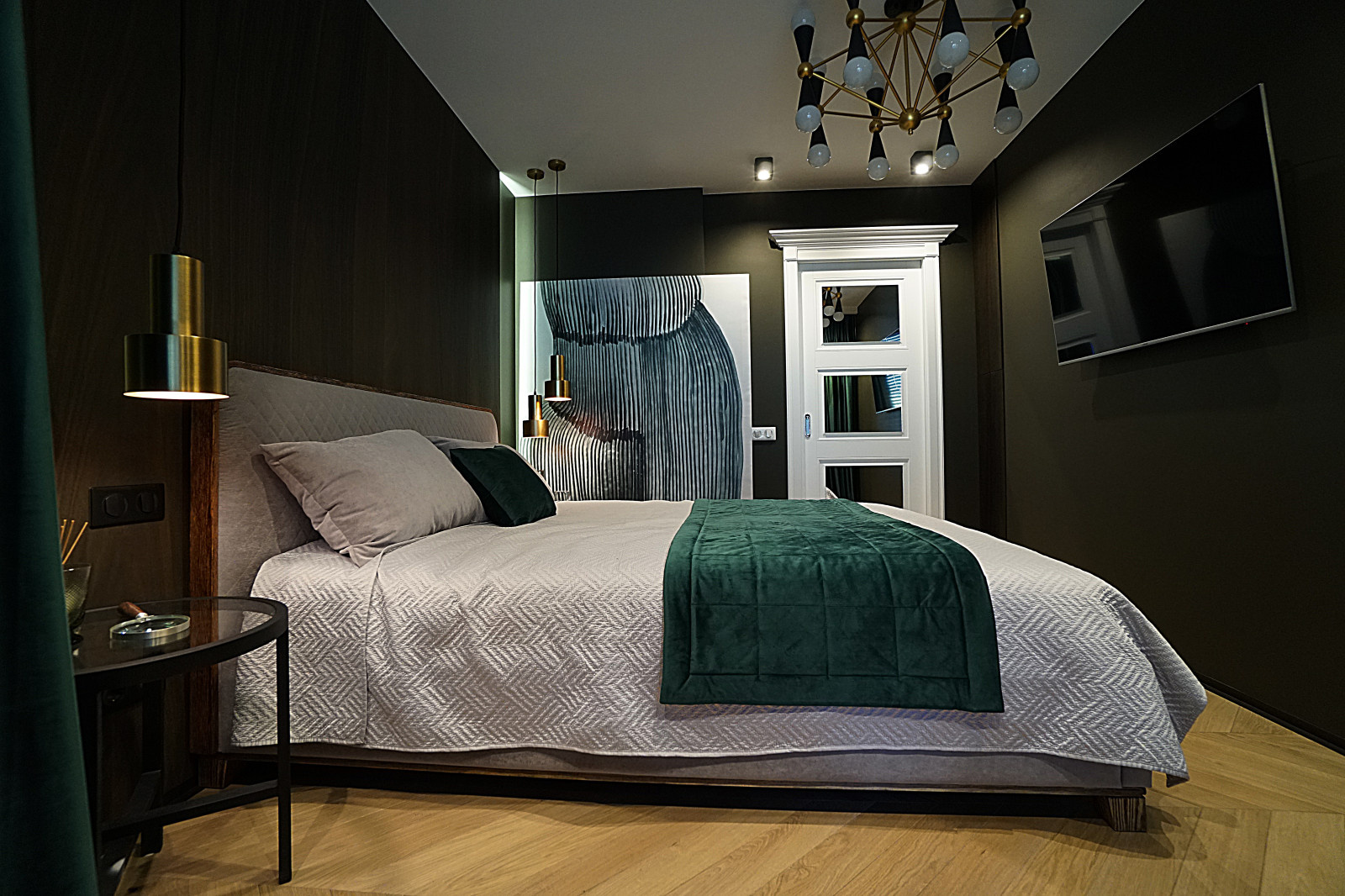 С ВИДОМ НА КРЕМЛЬ