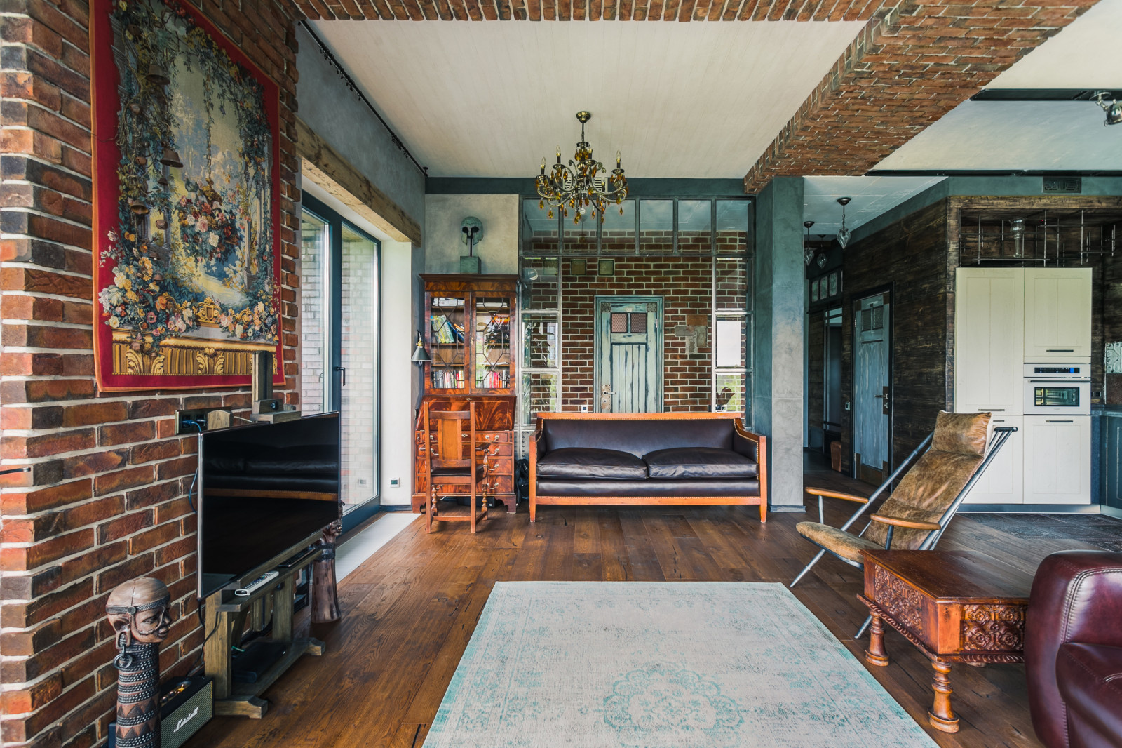 ЛОФТ С ИСТОРИЕЙ