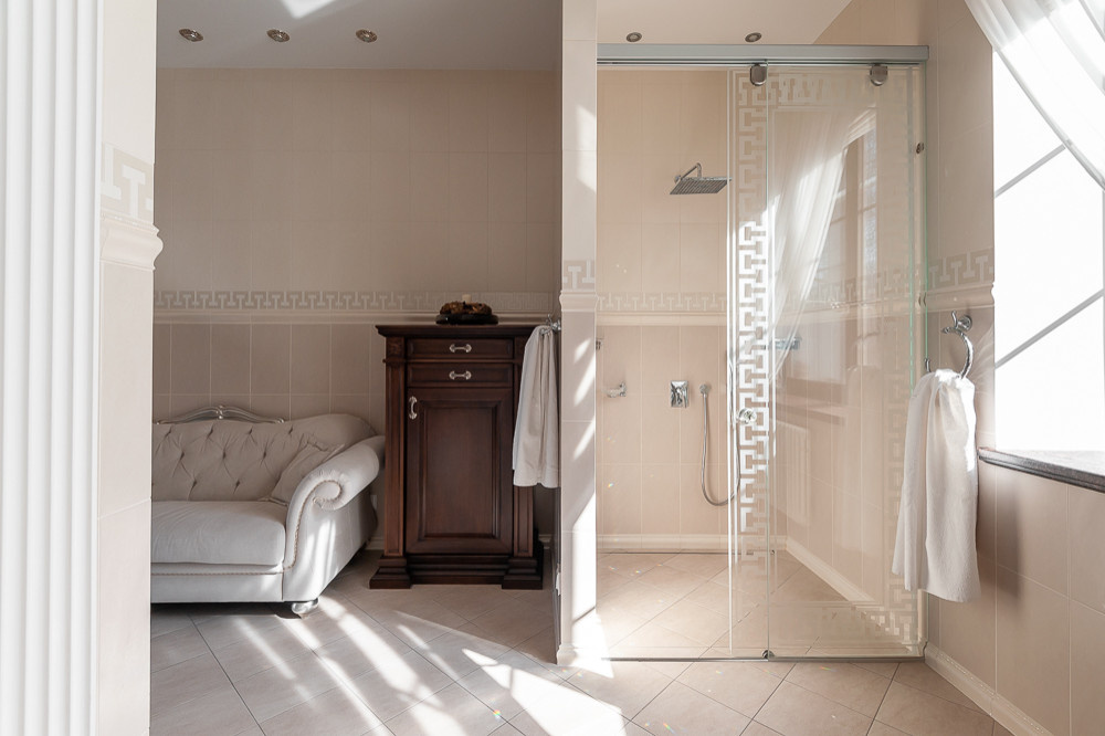 ДОМ НА ХОЛМЕ