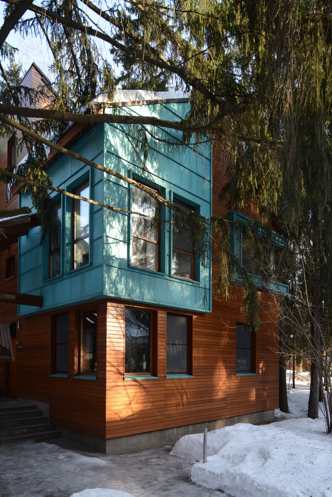 Дом Медь и Дерево