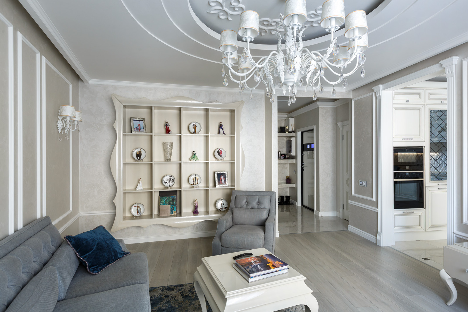 Реализованный проект 3хкомнатной квартиры в классическом стиле с элементами Ар Д