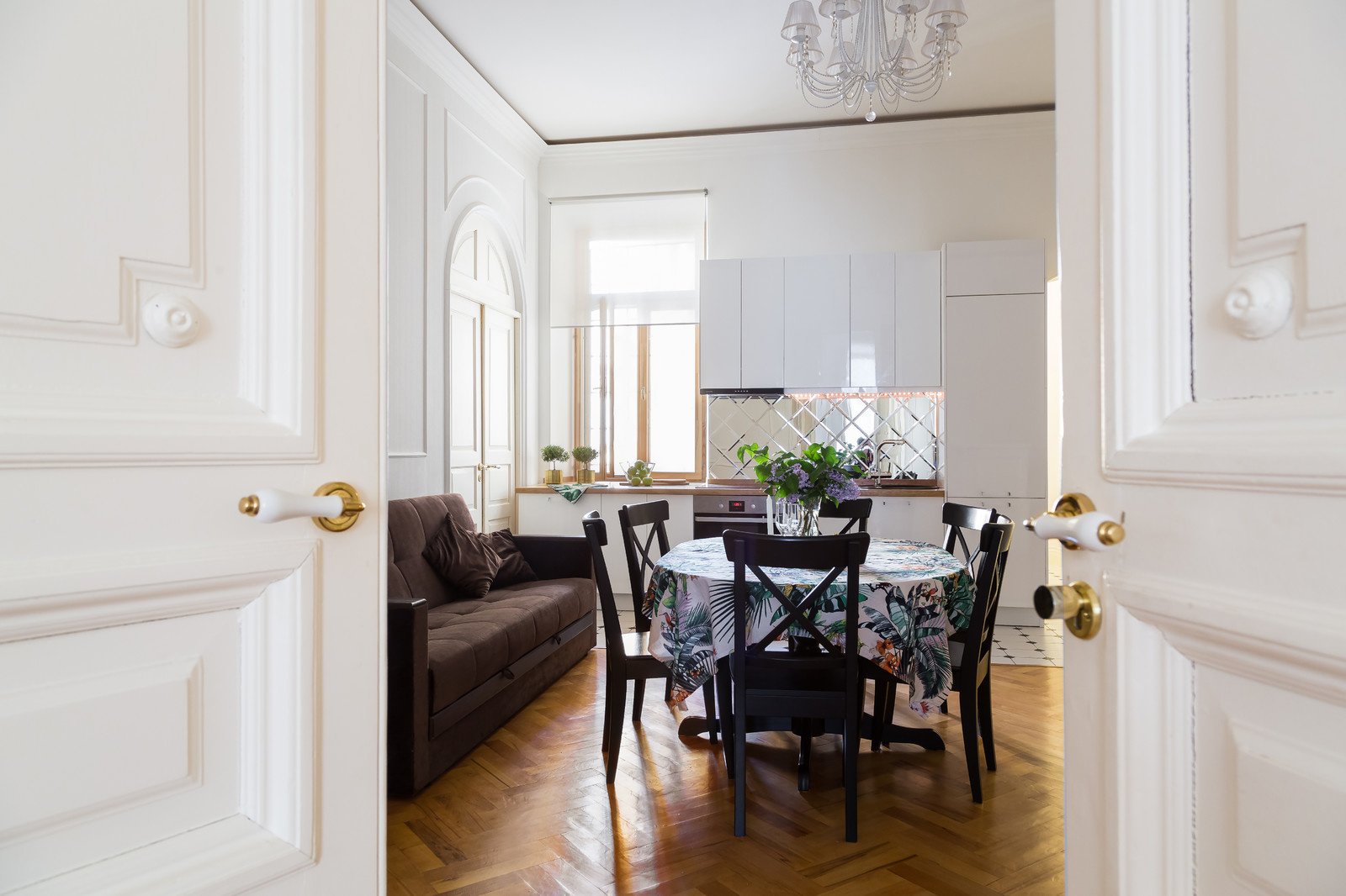 В гостях: Ремонт в доме 1832 года — в самом центре Петербурга