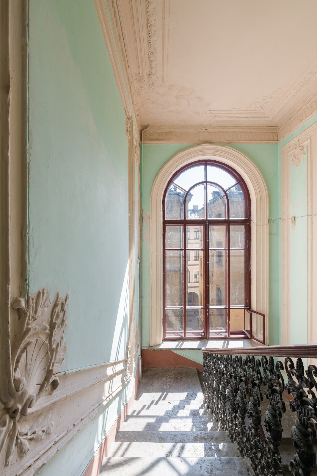 В гостях: Ремонт в доме 1832 года — в самом центре Петербурга