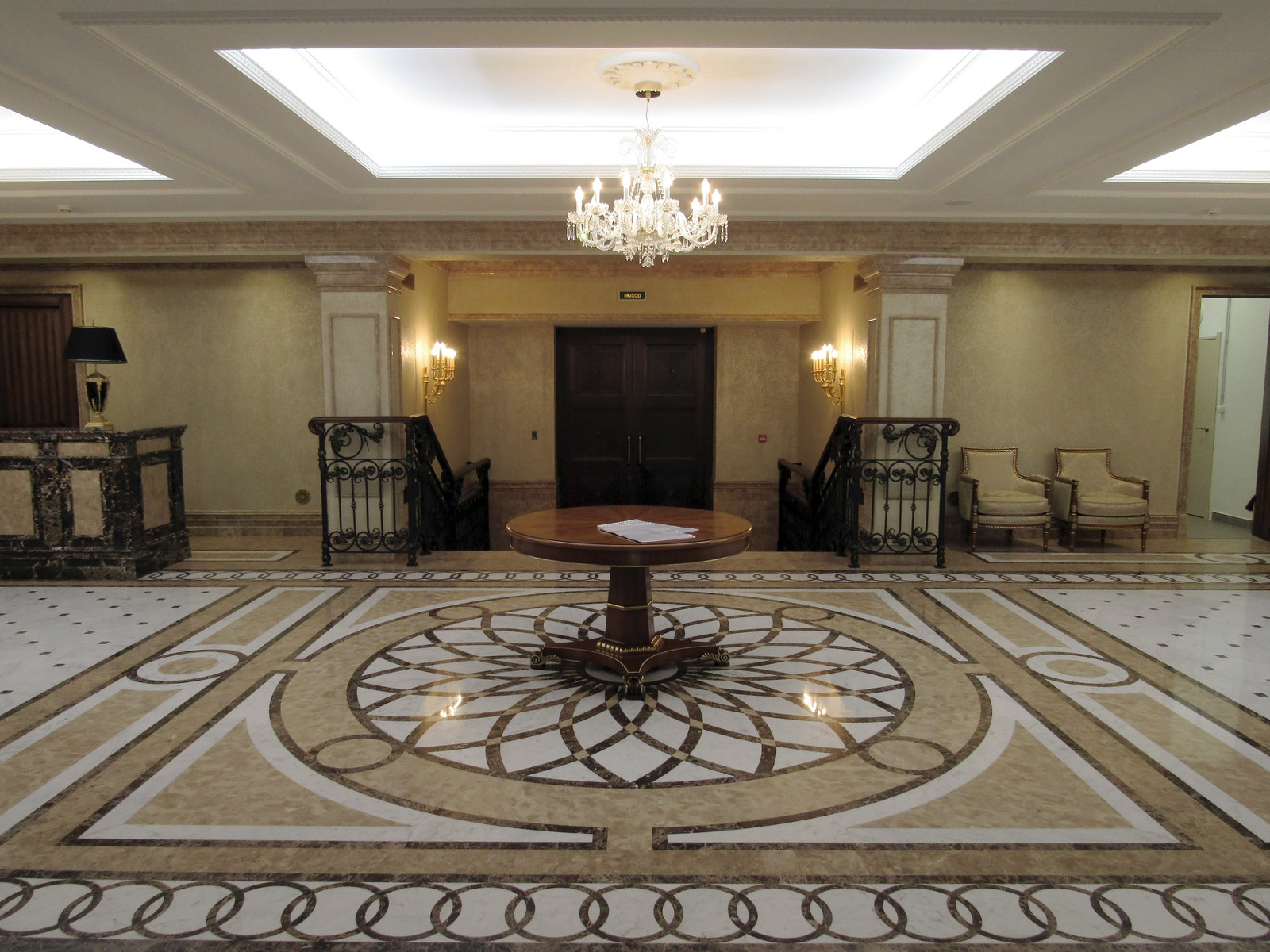 The complex of De Luxe class villas (Saint Petersburg)