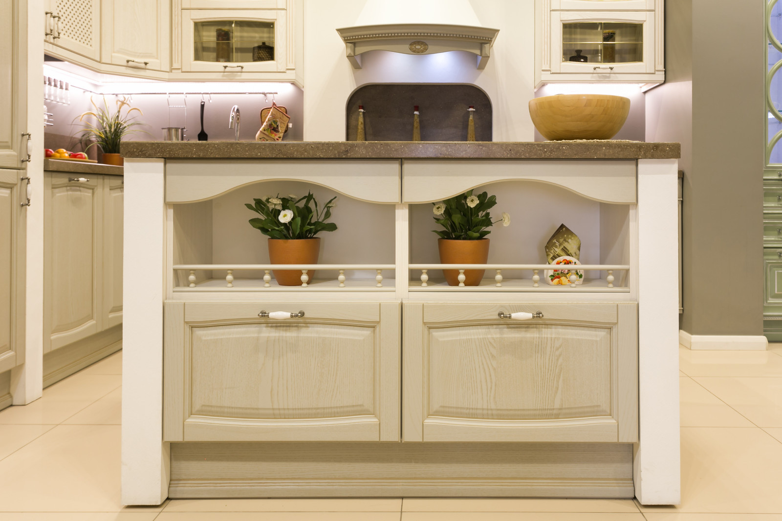 Кухня в классическом стиле