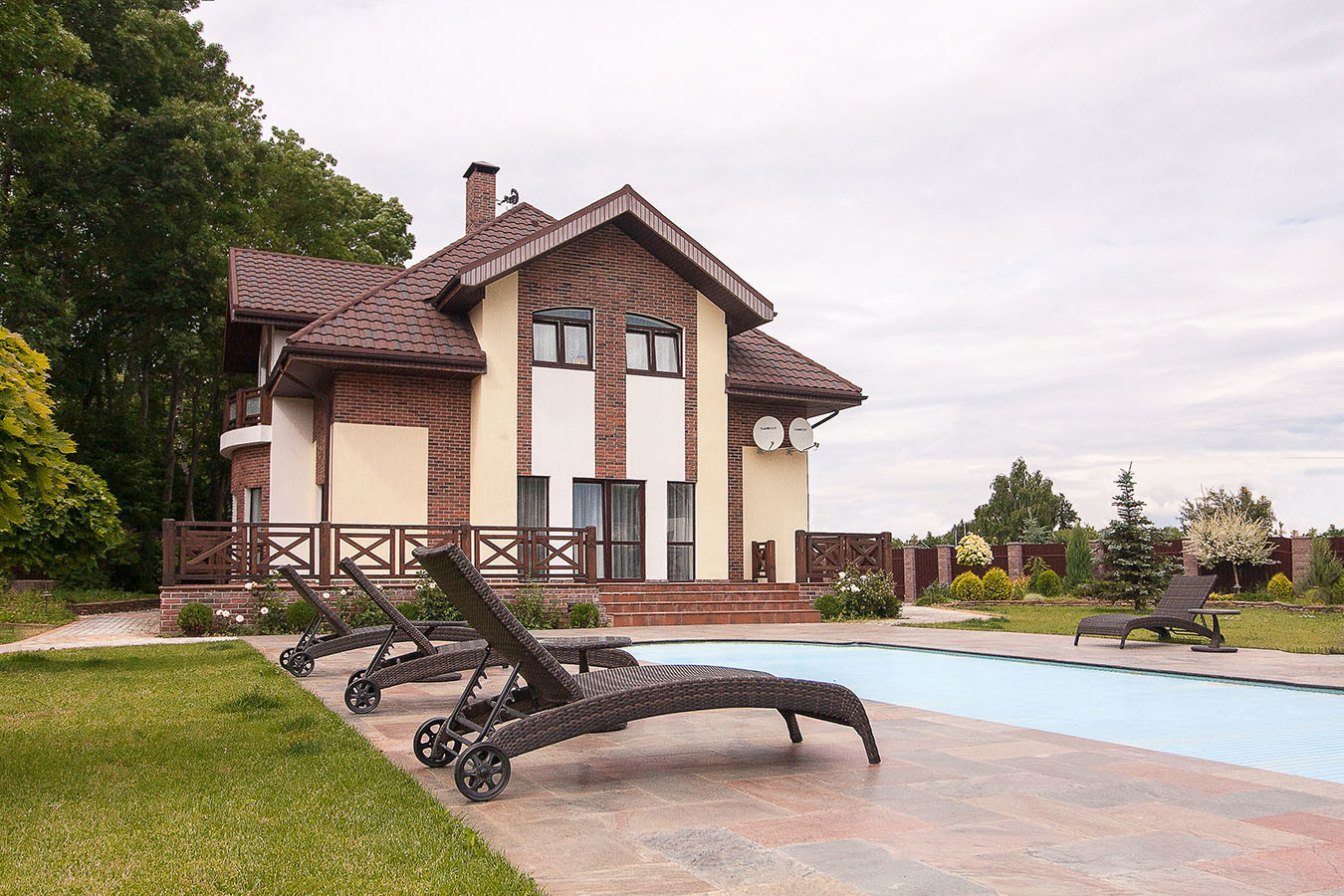 Проект загородного дома площадью 300 кв.м.