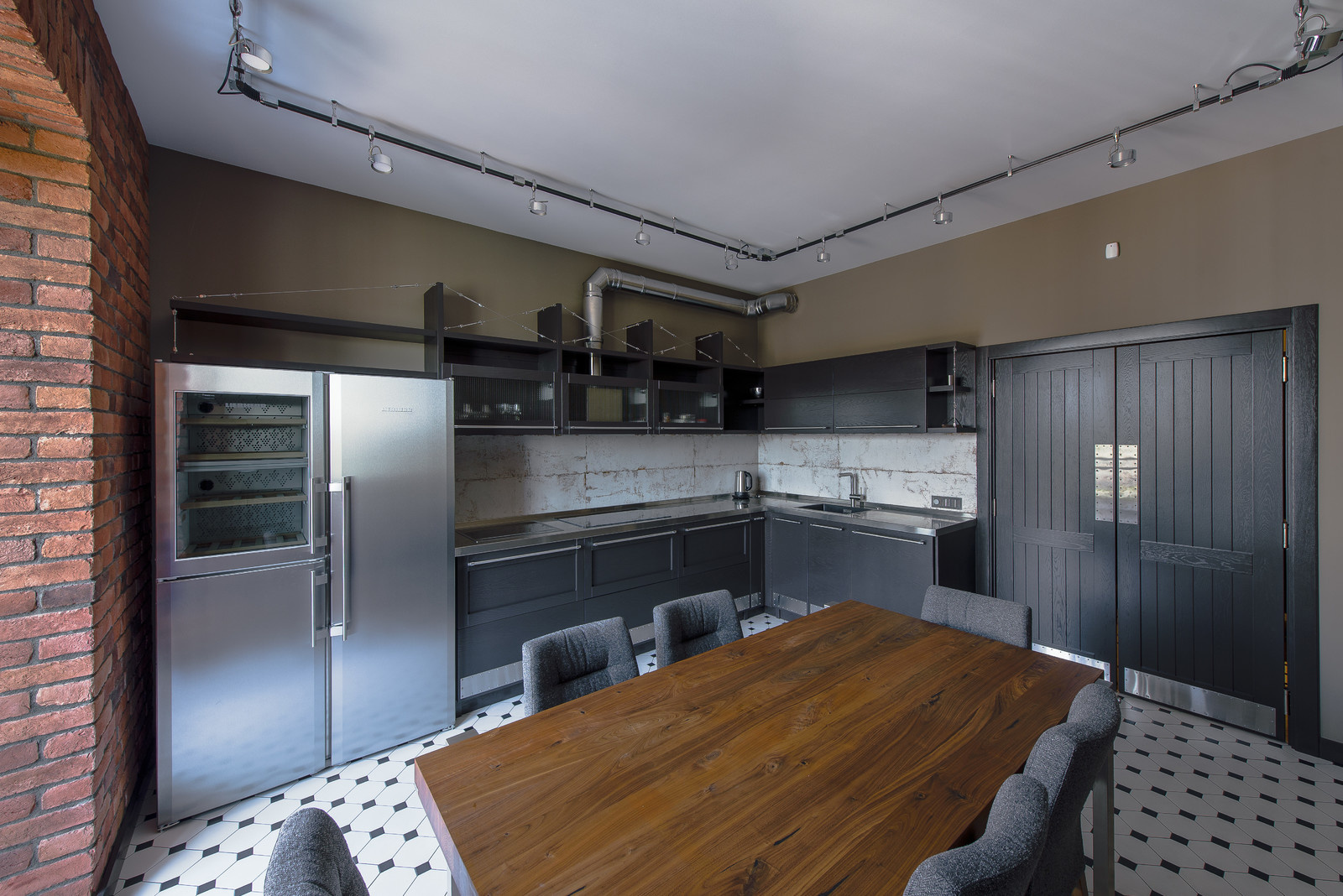 Квартира в стиле "Лофт" на Петроградке.