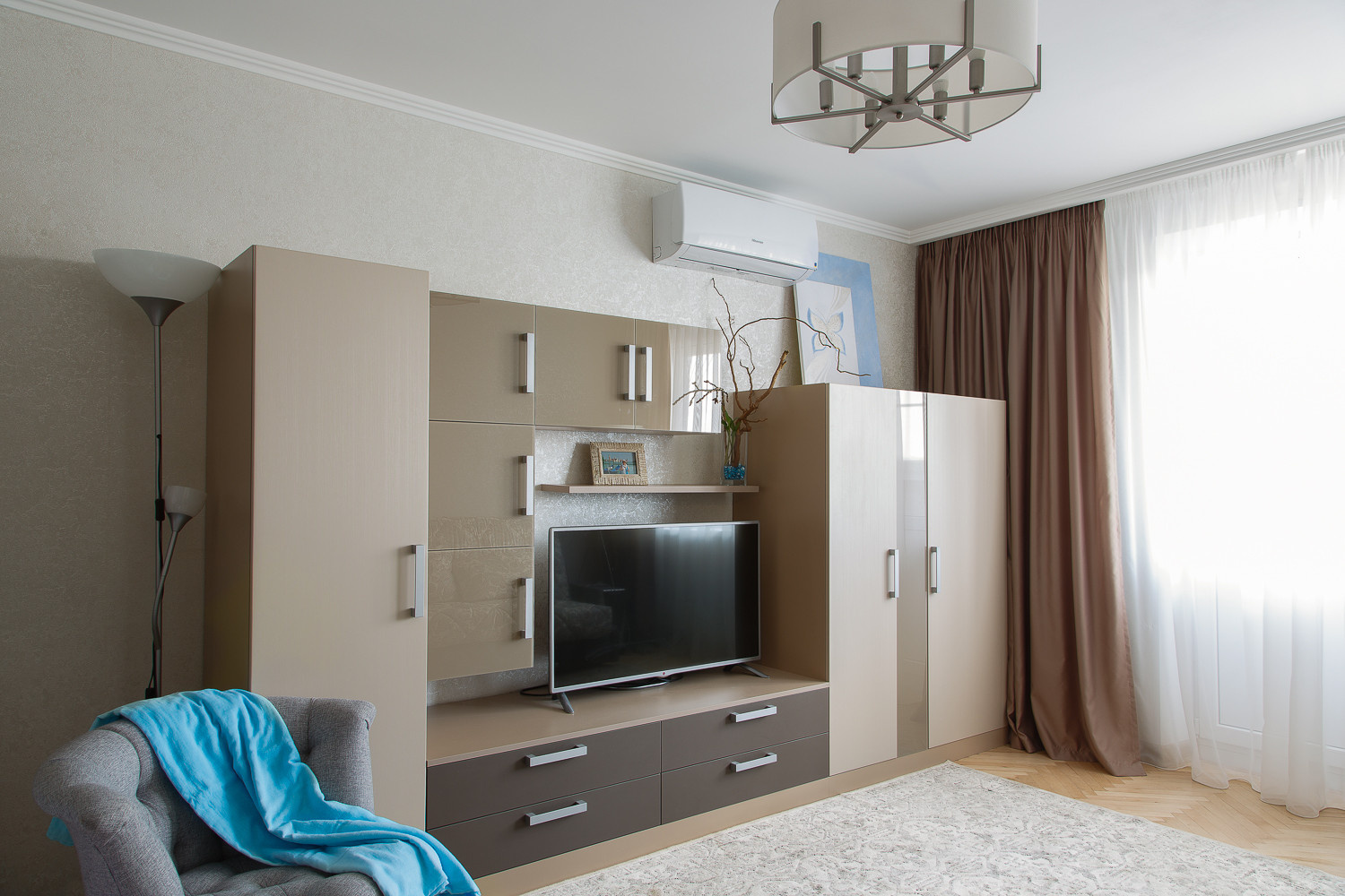 Анна Николаенко