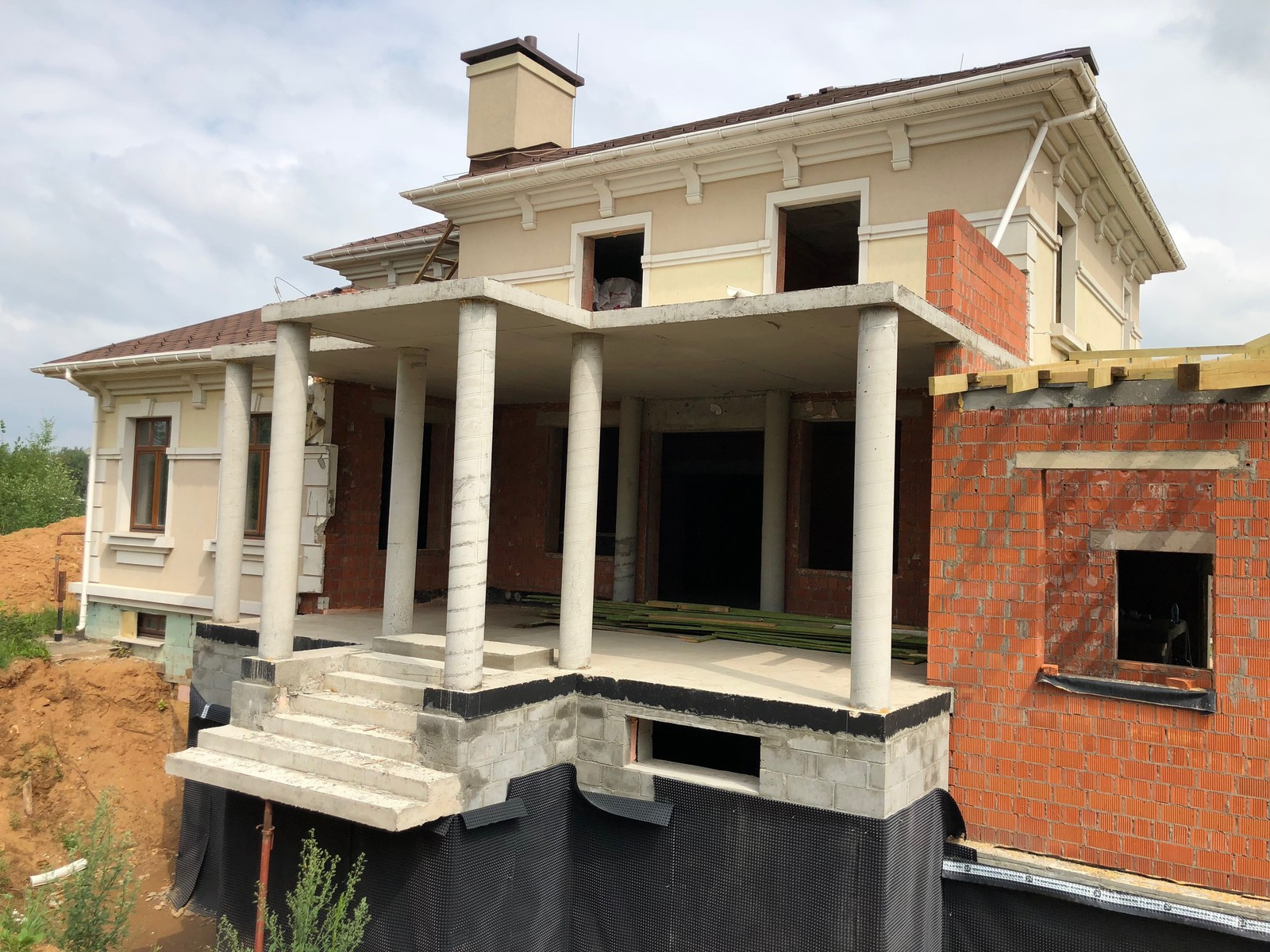 Реконструкция загородного жилого дома