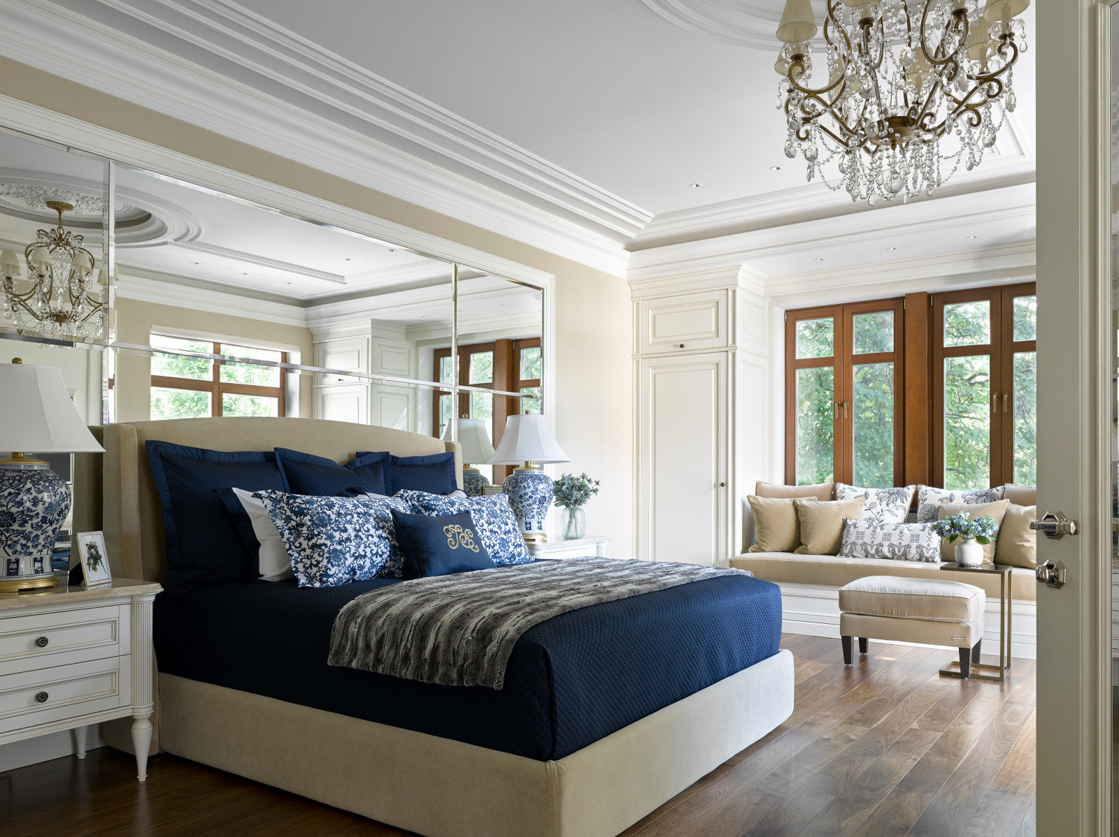 Houzz тур: Нескучная неоклассика в Подмосковье