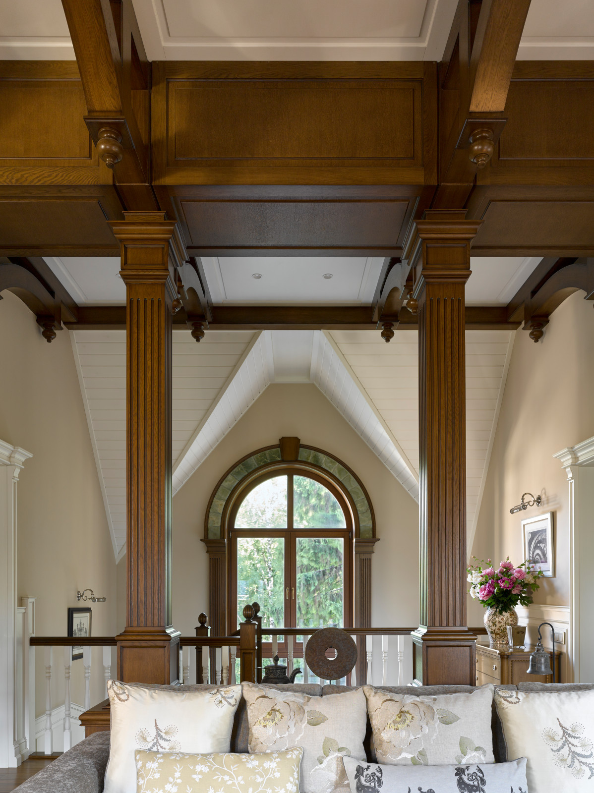 Houzz тур: Нескучная неоклассика в Подмосковье