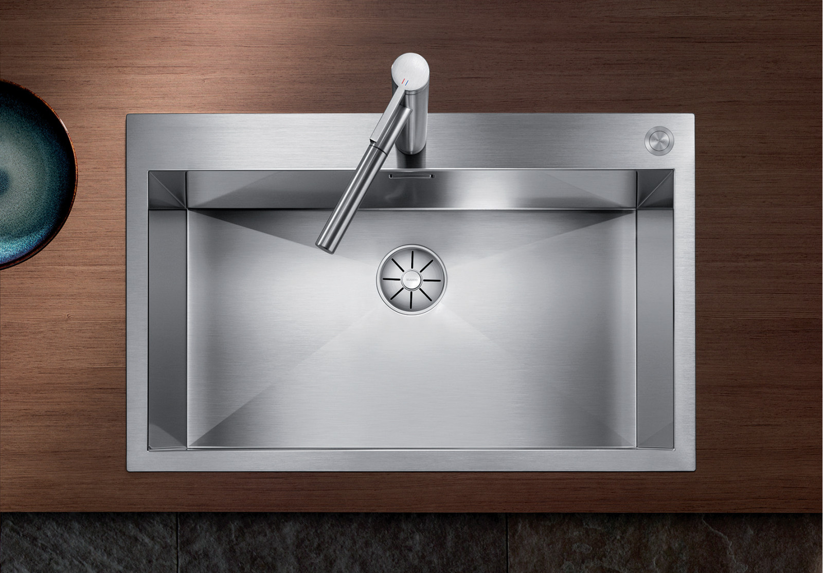 Эксклюзивные мойки и столешницы BLANCO STEELART