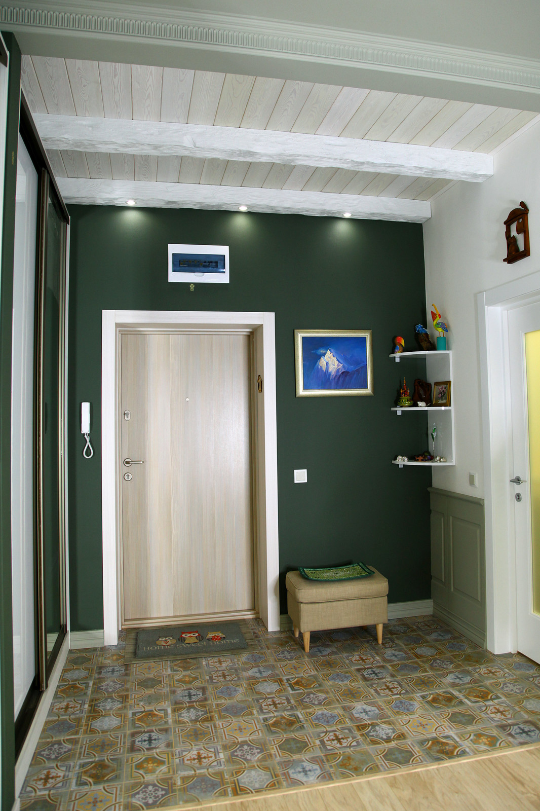 однешка на Декабристов 41