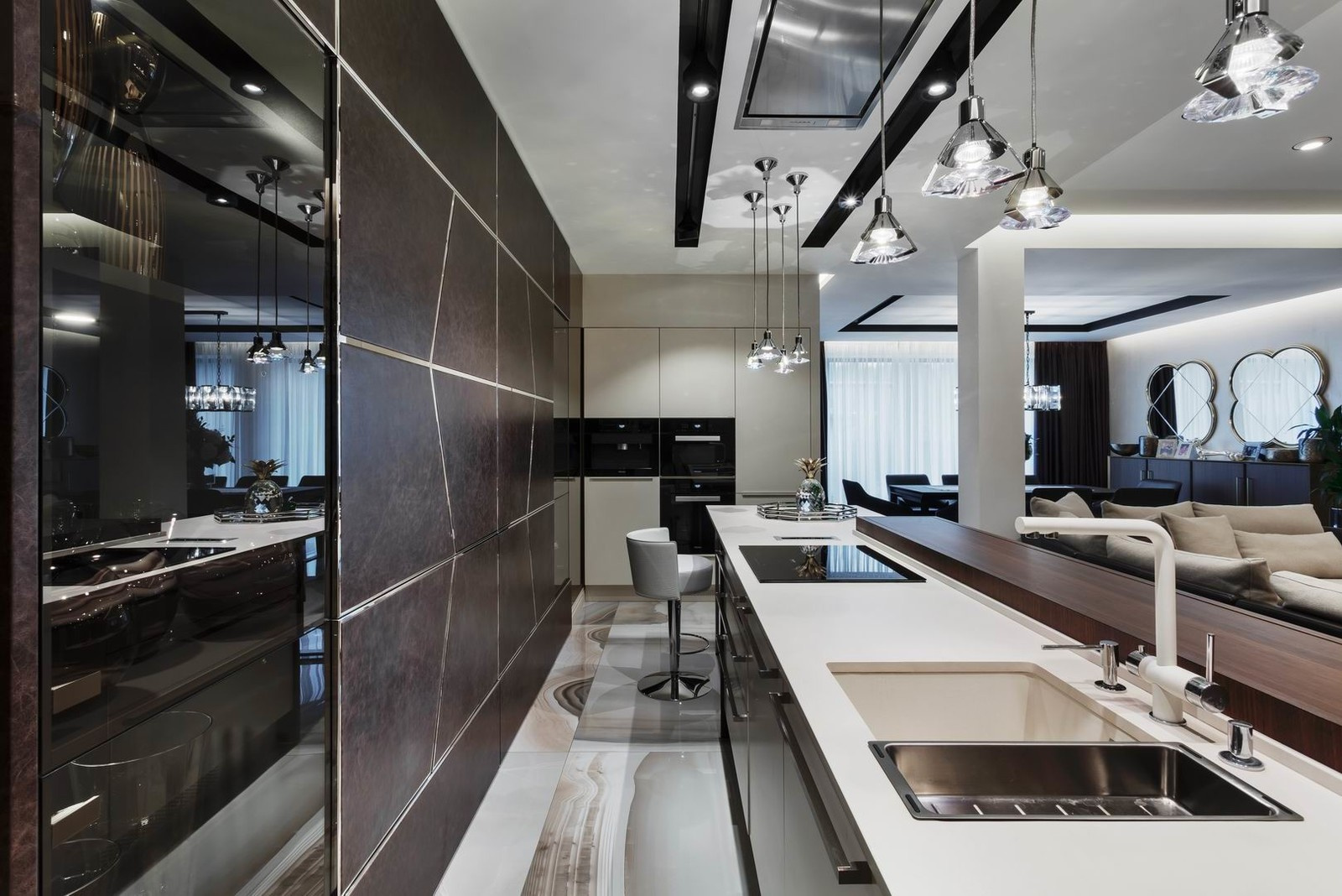 ИЗЯЩНЫЙ ШИК