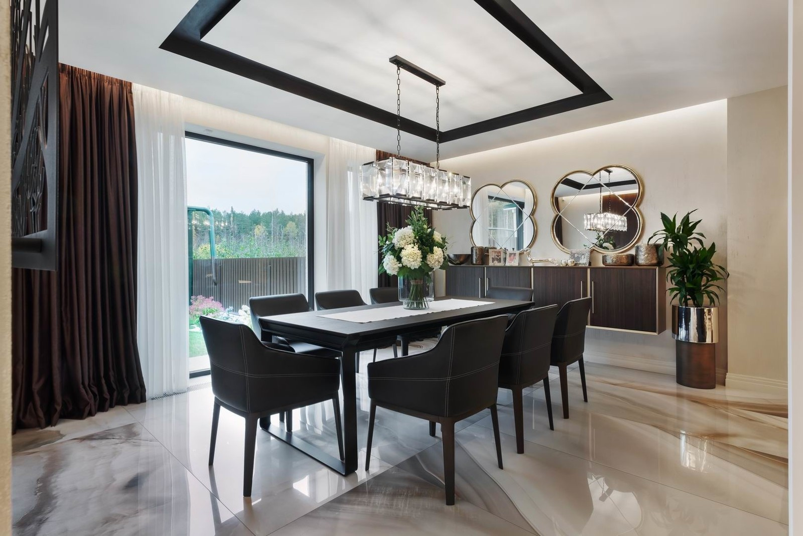 ИЗЯЩНЫЙ ШИК