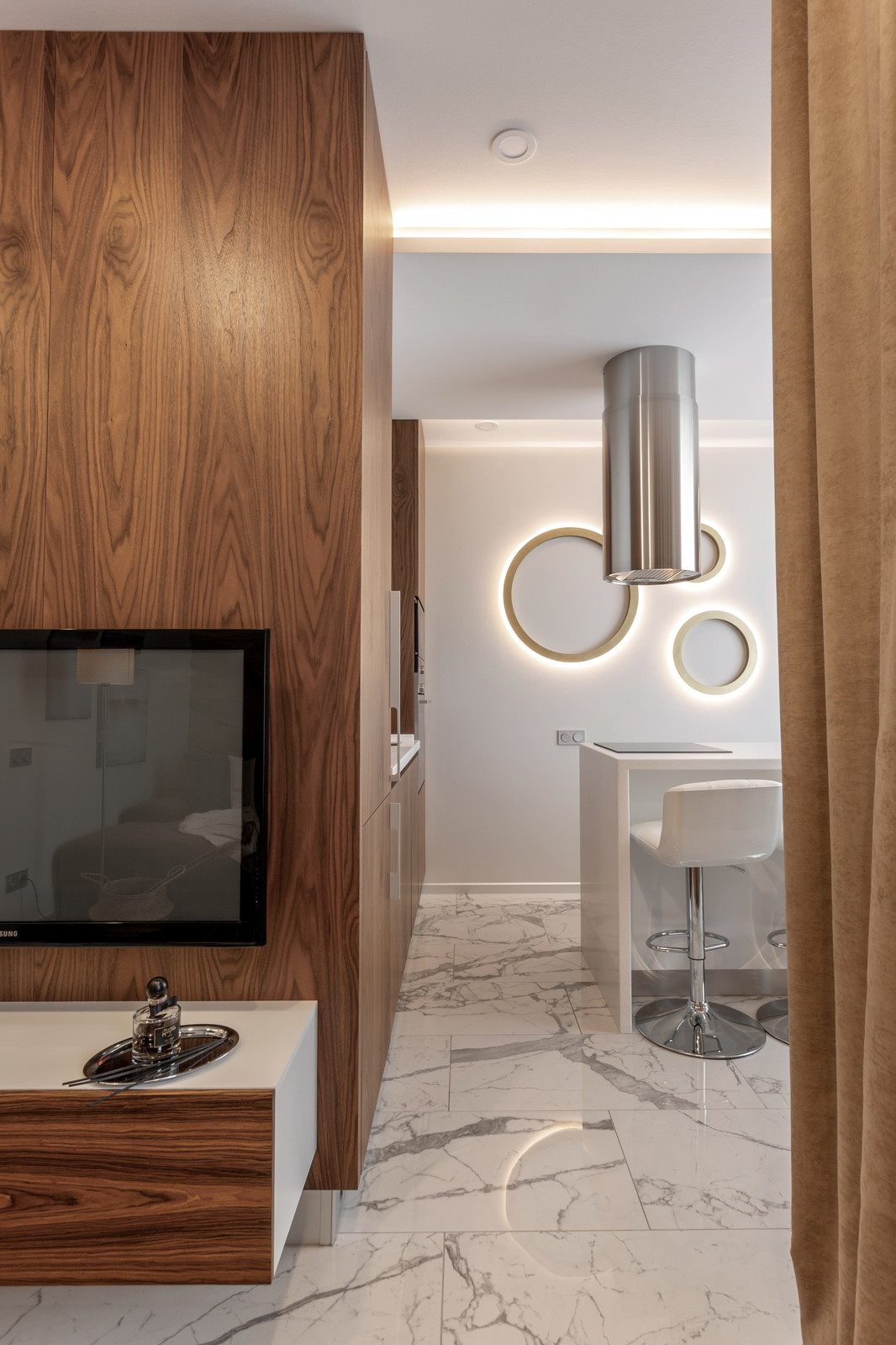 "Осеннее сияние" из серии интерьеров Состояния природы