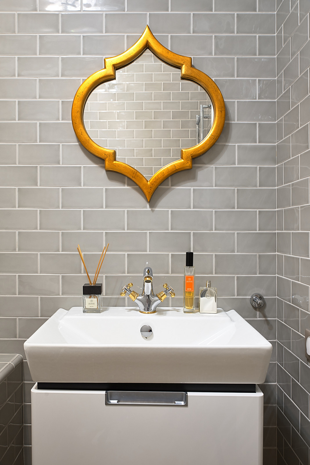 Интерьер с елочкой