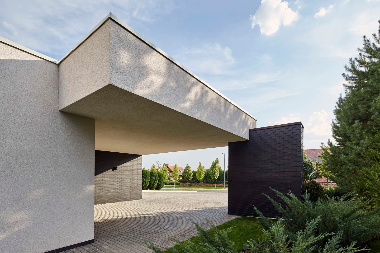 SUN-house