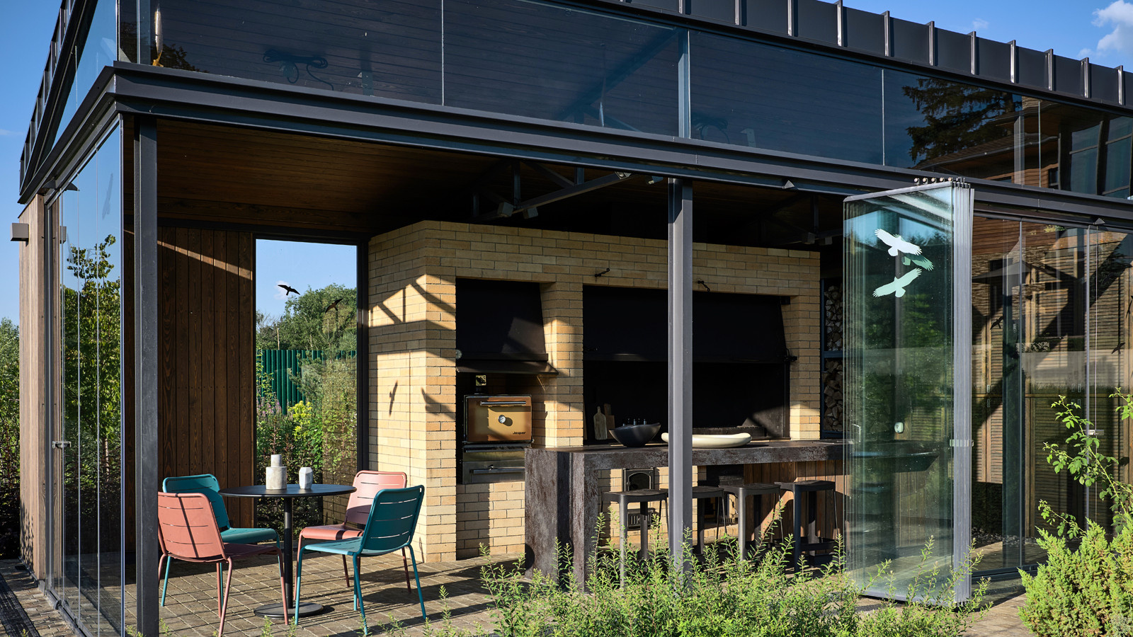 Участок для семьи с двумя детьми