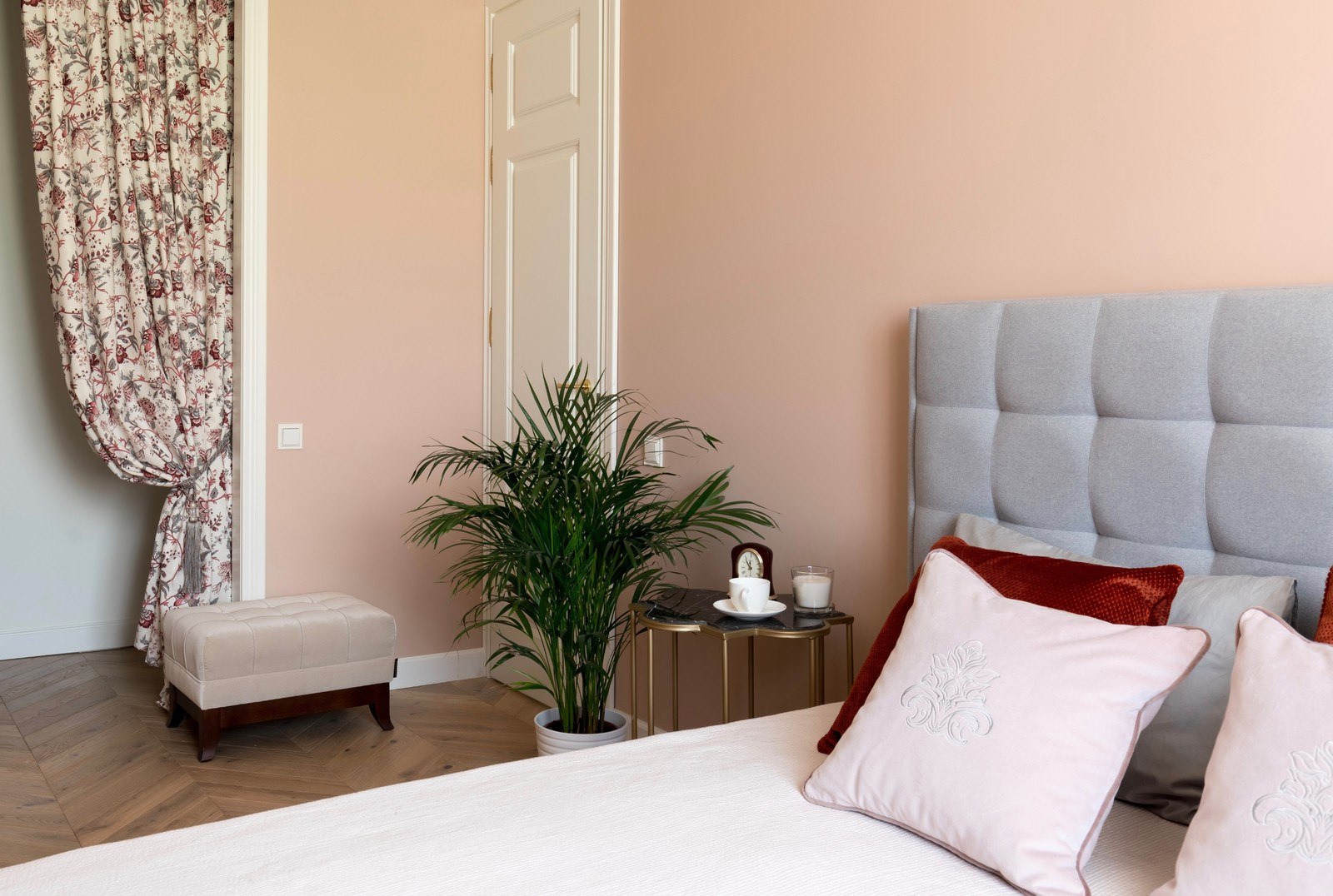 Квартира на Хлебном переулке общая площадь 55 м2