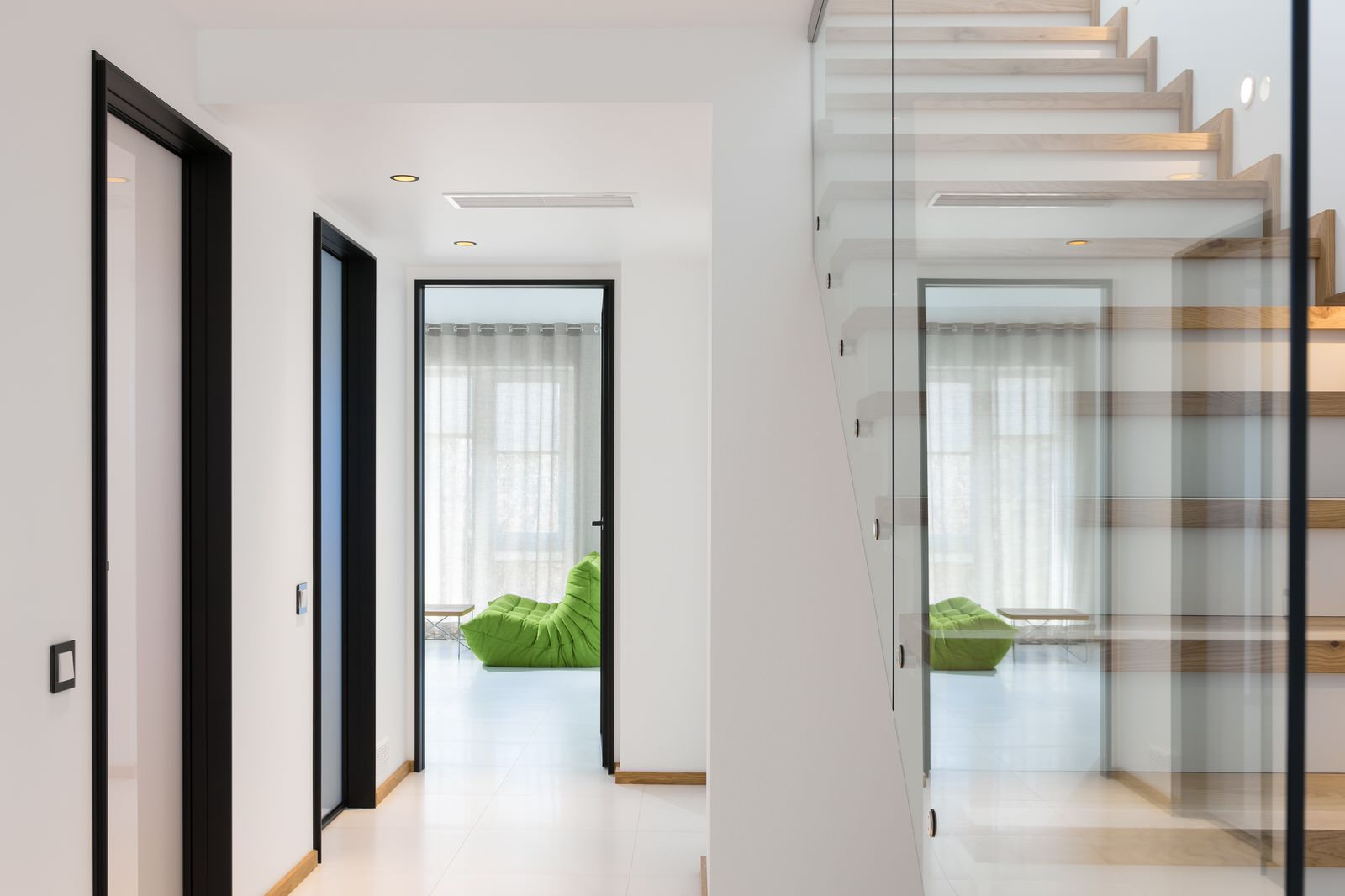 Архитектура: Дом у озера в Башкирии