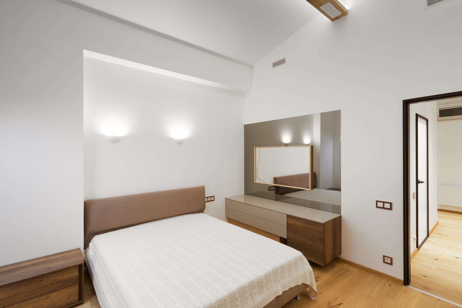 Архитектура: Дом у озера в Башкирии