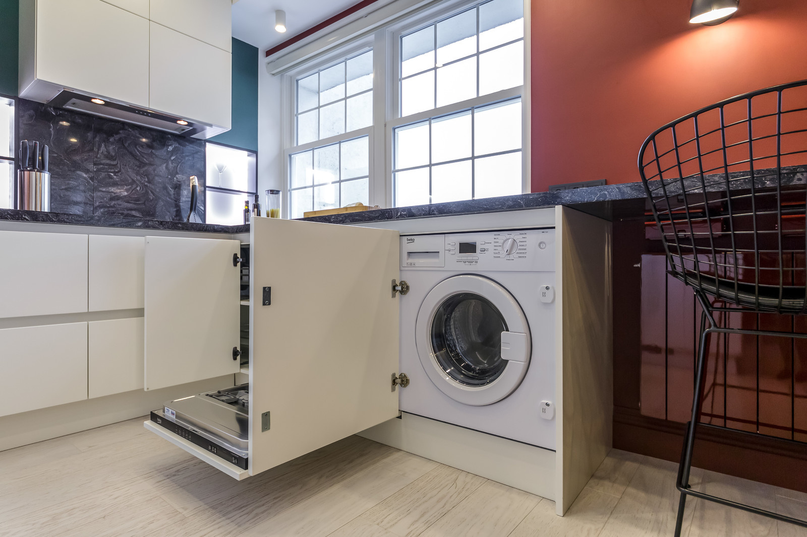 «Квартирный вопрос»: «Гранатовая кухня»