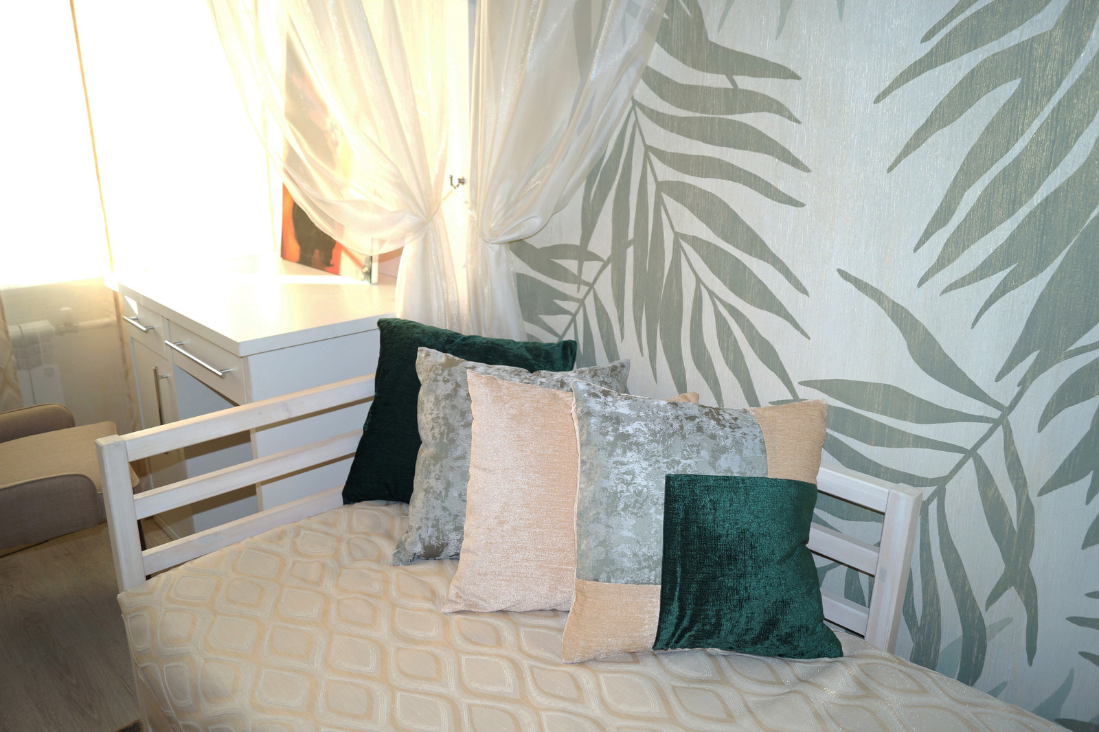 НЕобычная квартира (3-х комнатная квартира в стиле COOL&SHICK)