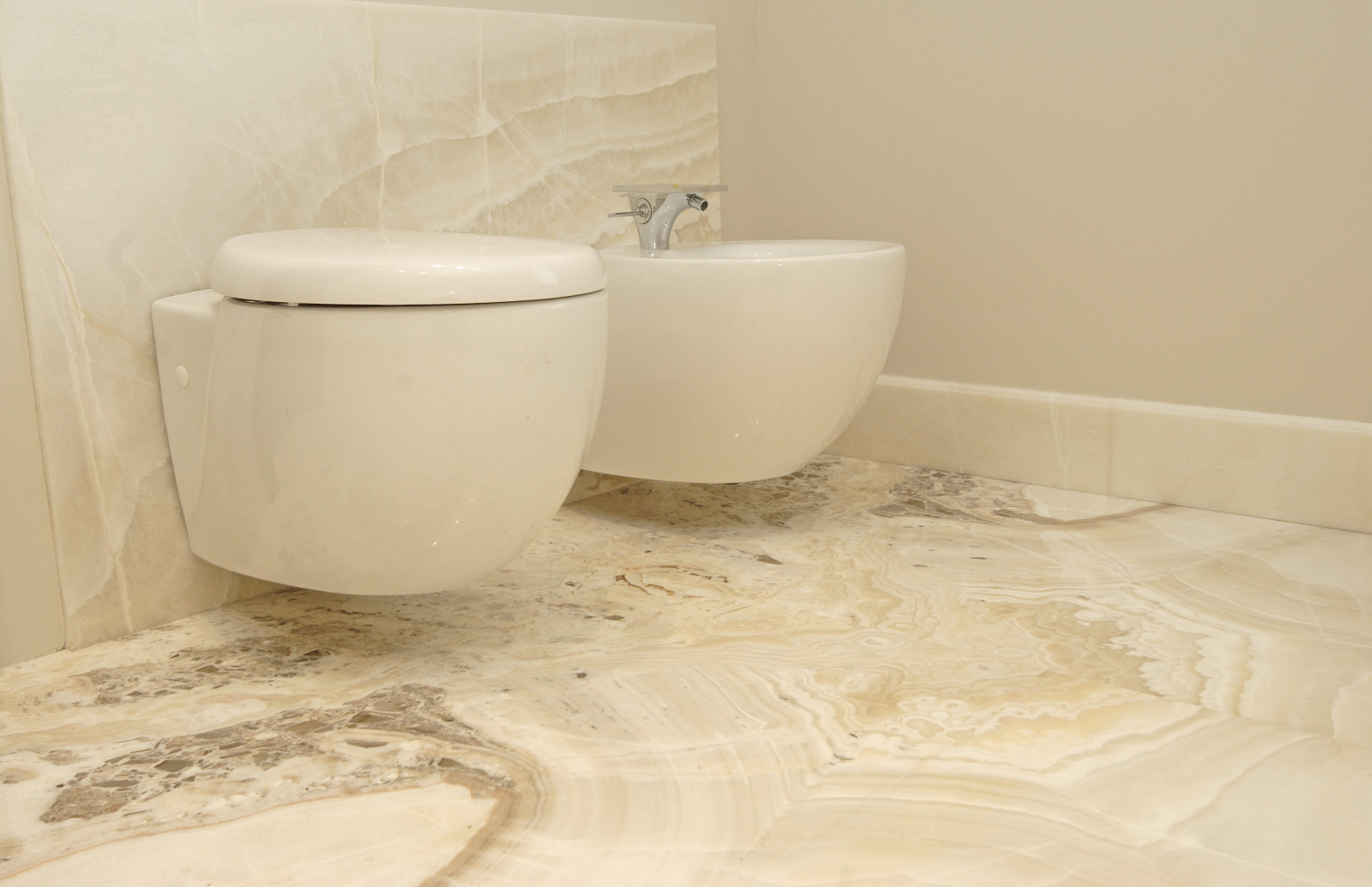 Ванная комната White Onyx