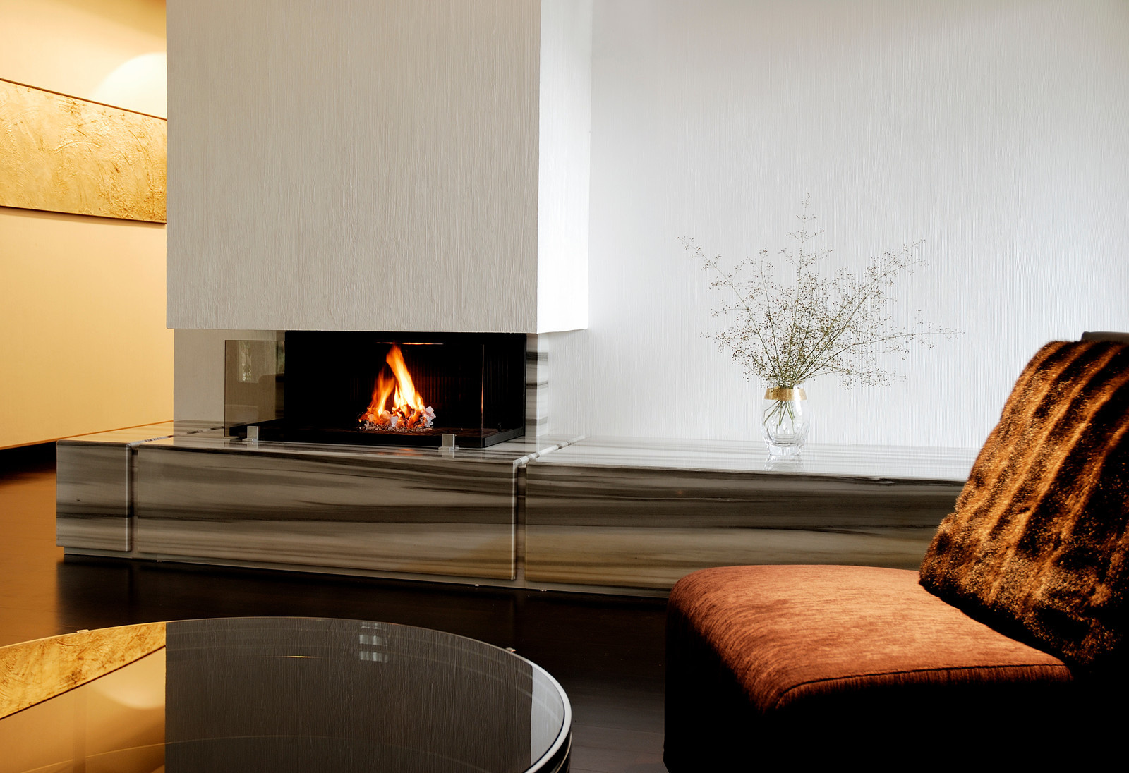 Камин Мрамор Zebrano