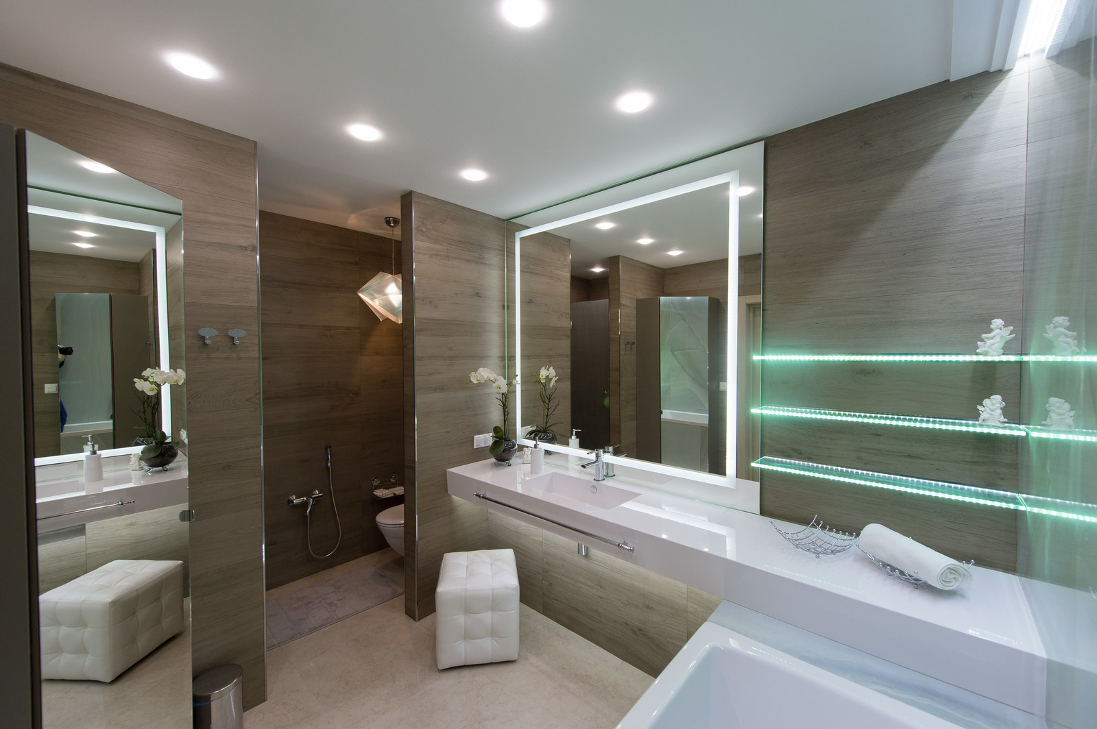 Суворовский