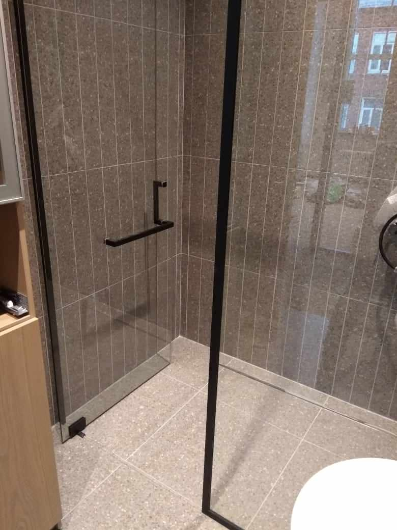 Обложка проекта: Душевое ограждение