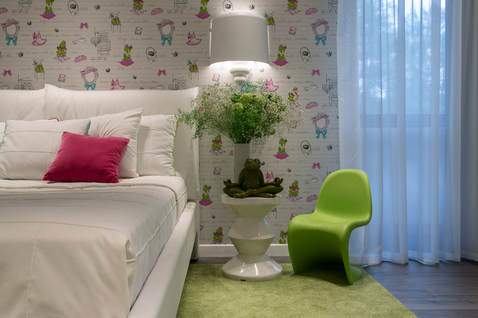 БЕЛЫМ ПО БЕЛОМУ