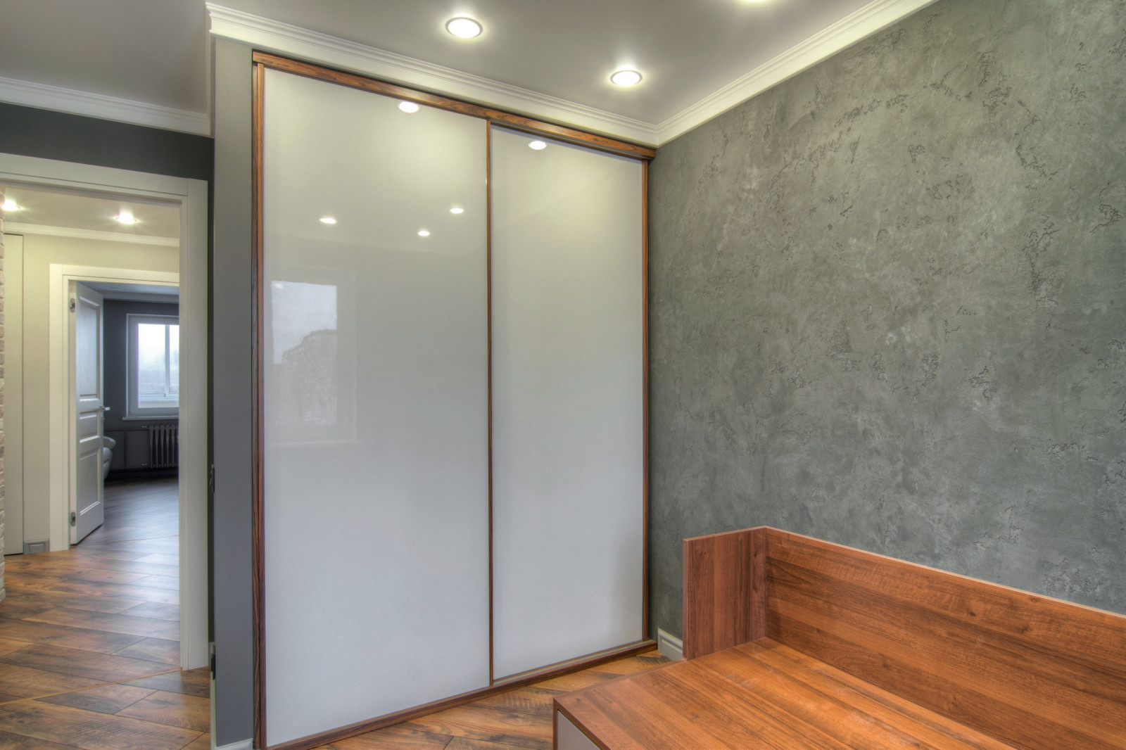 Сергей Сутормин