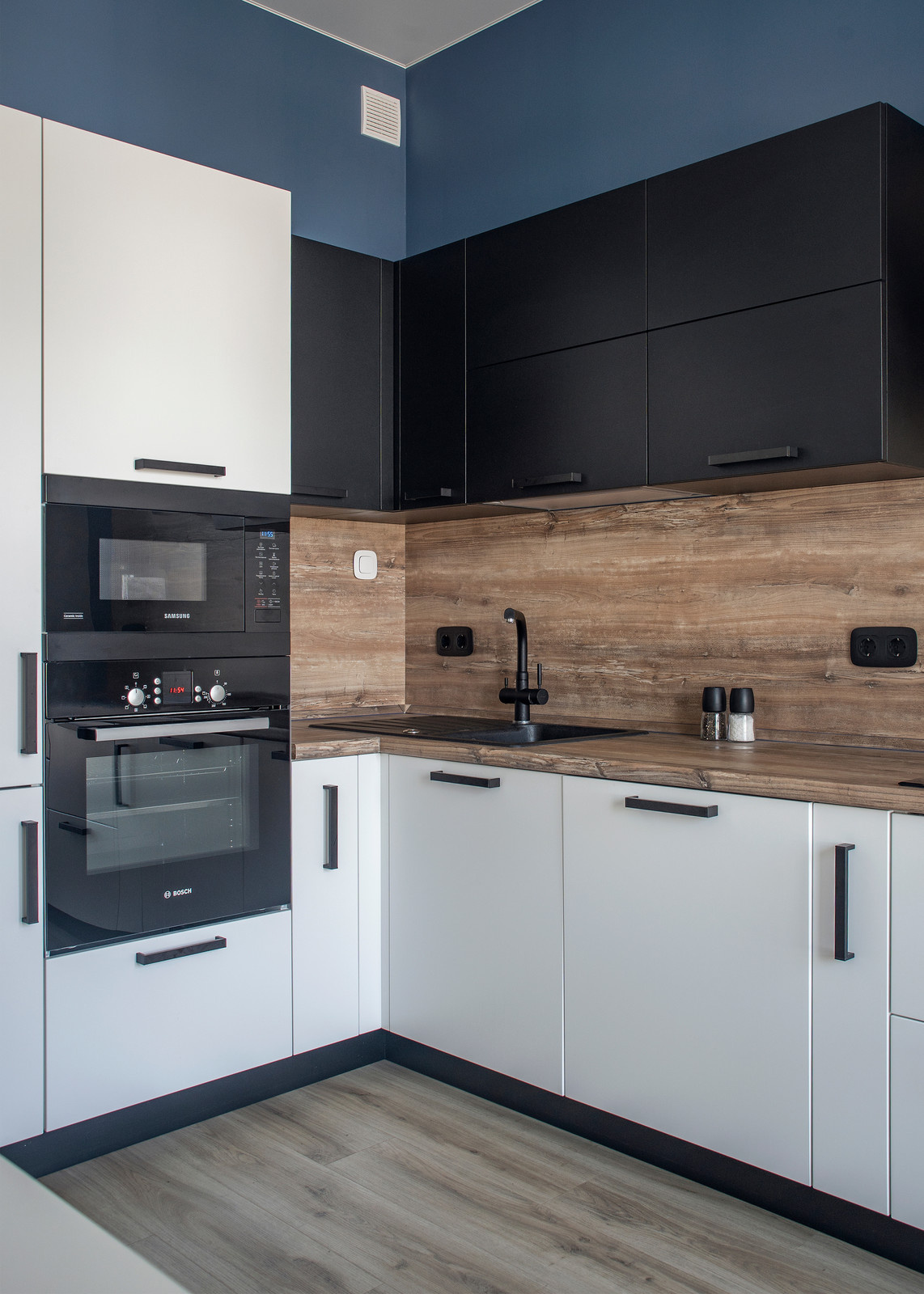 Квартира на Корабельной улице