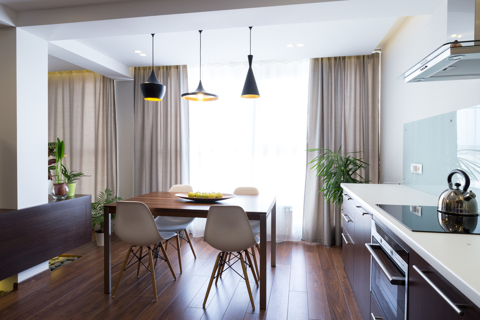 КВАРТИРА ДЛЯ ХОЛОСТЯКА