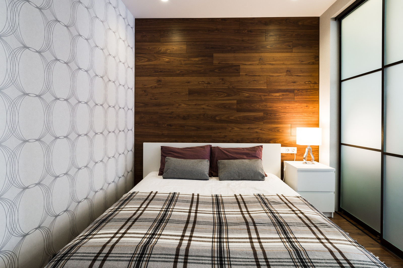 КВАРТИРА ДЛЯ ХОЛОСТЯКА