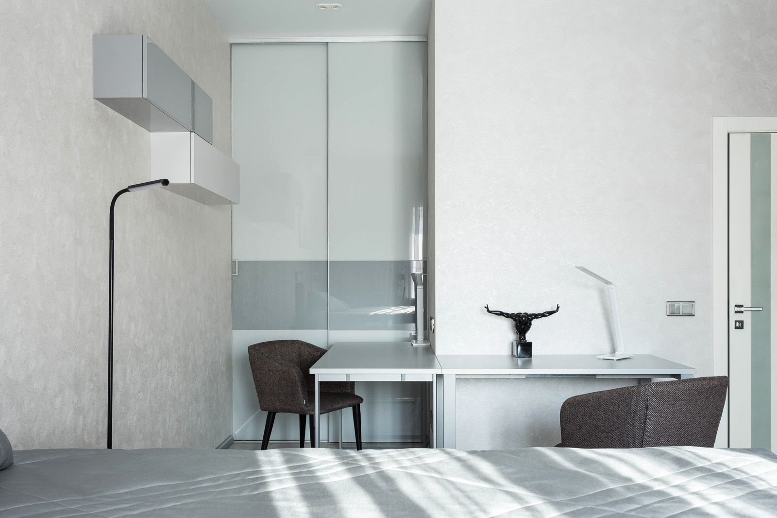 Проект "Оттенки синего" от студии