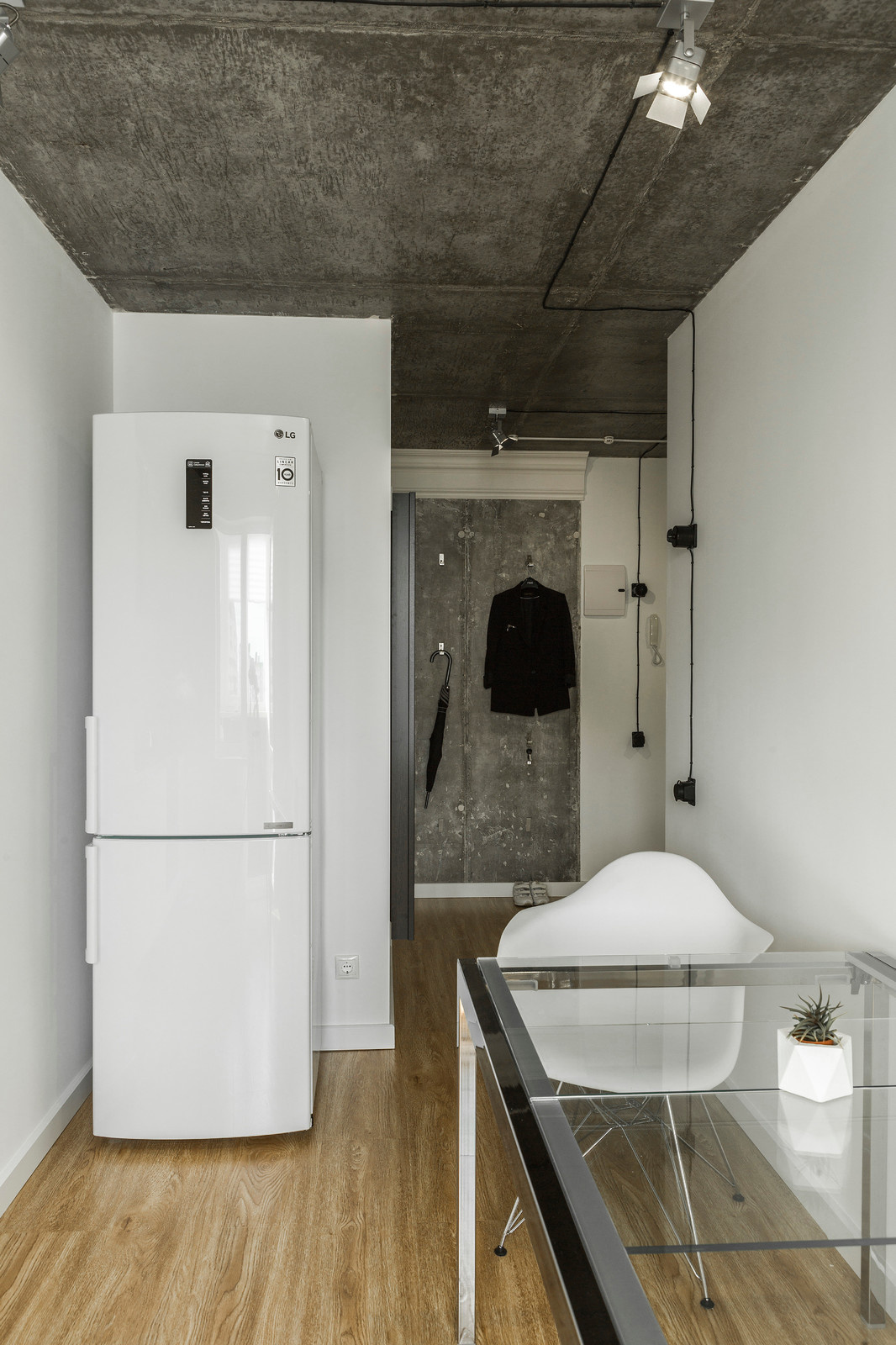 небольшая квартира в современной многоэтажке