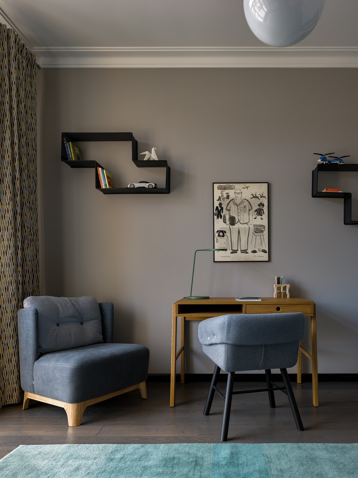 Houzz тур: Таунхаус в тёмных тонах