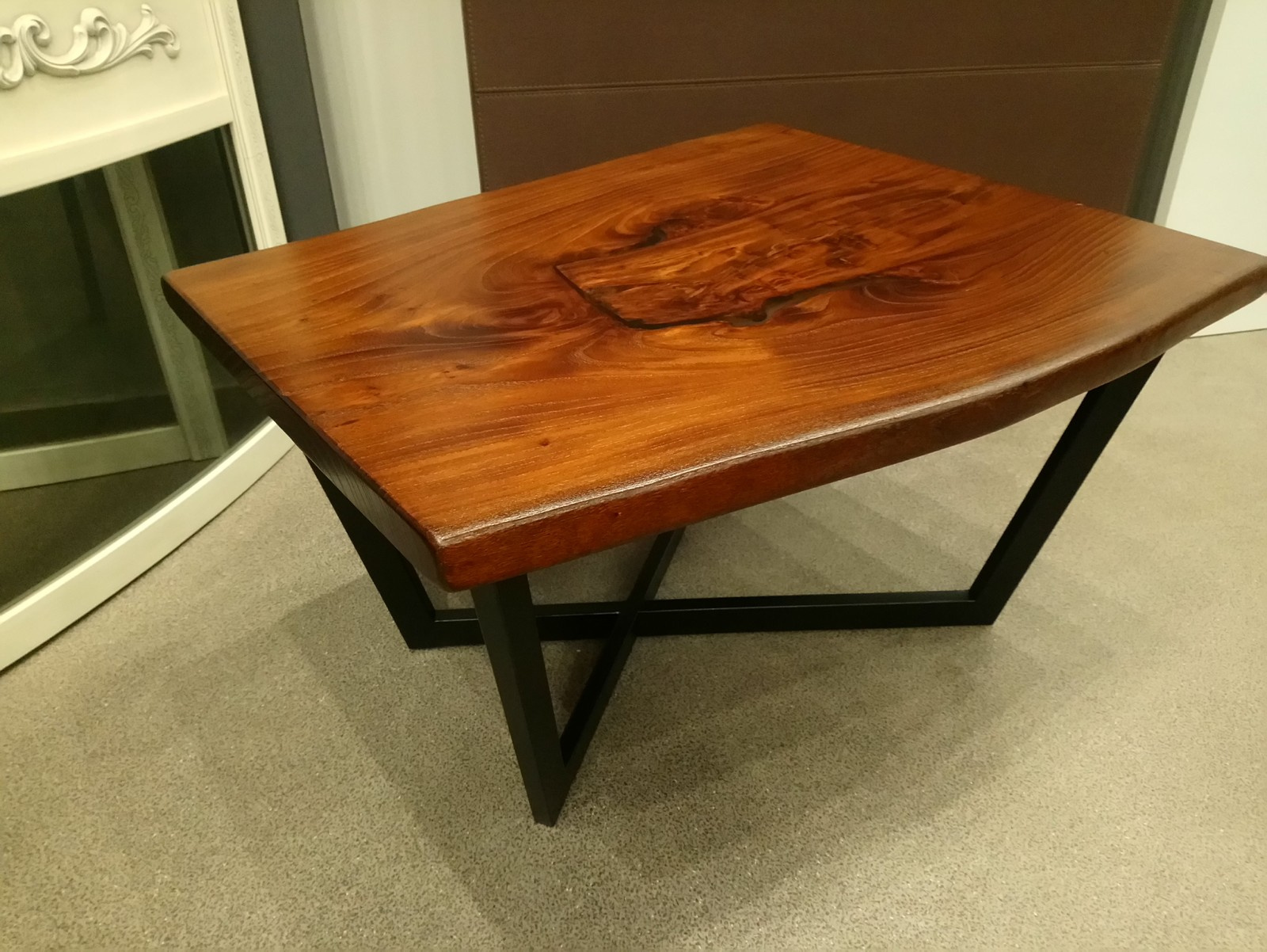 Фоновое изображение профиля slabs__table_river