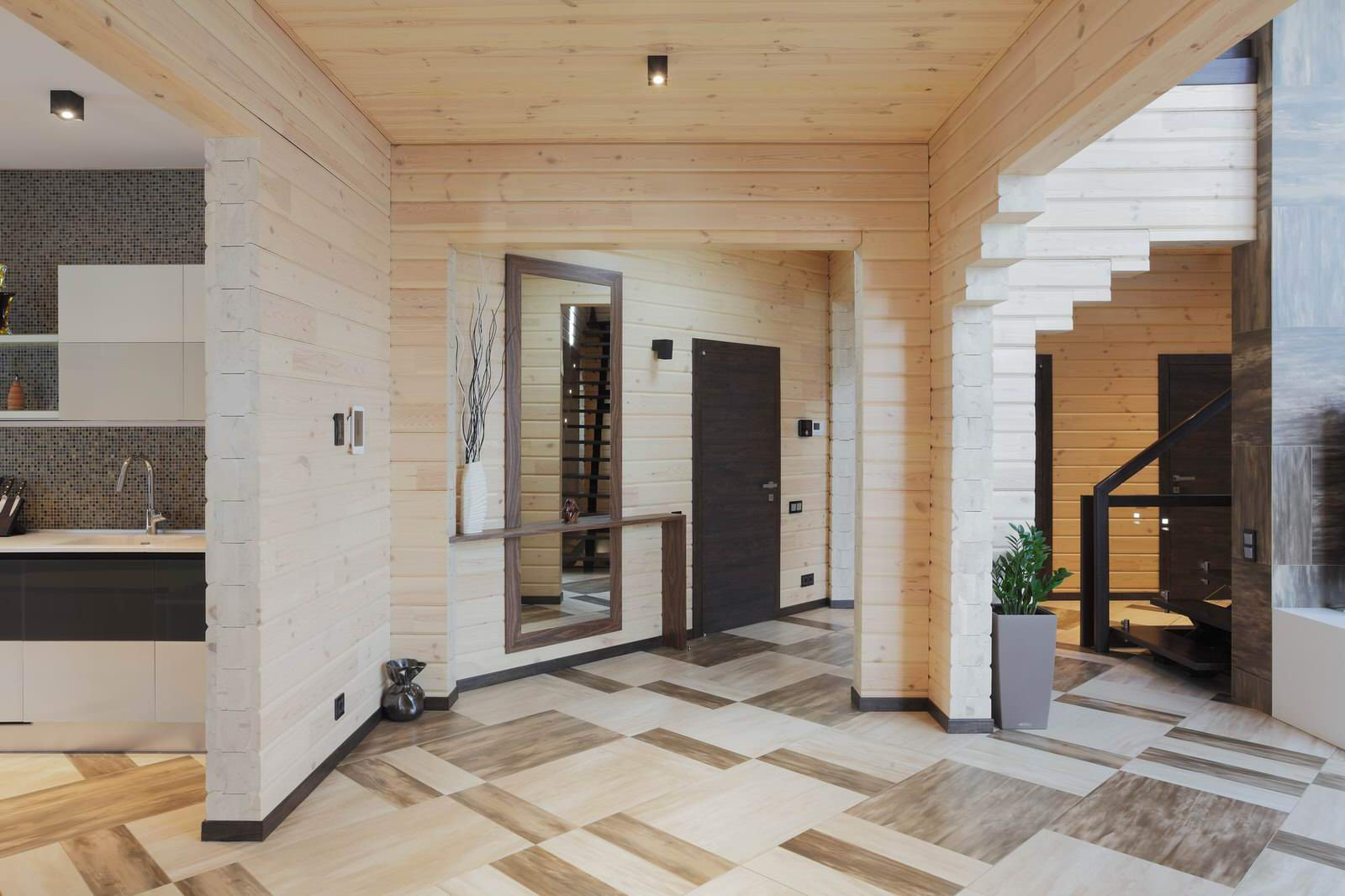 вид на входную дверь