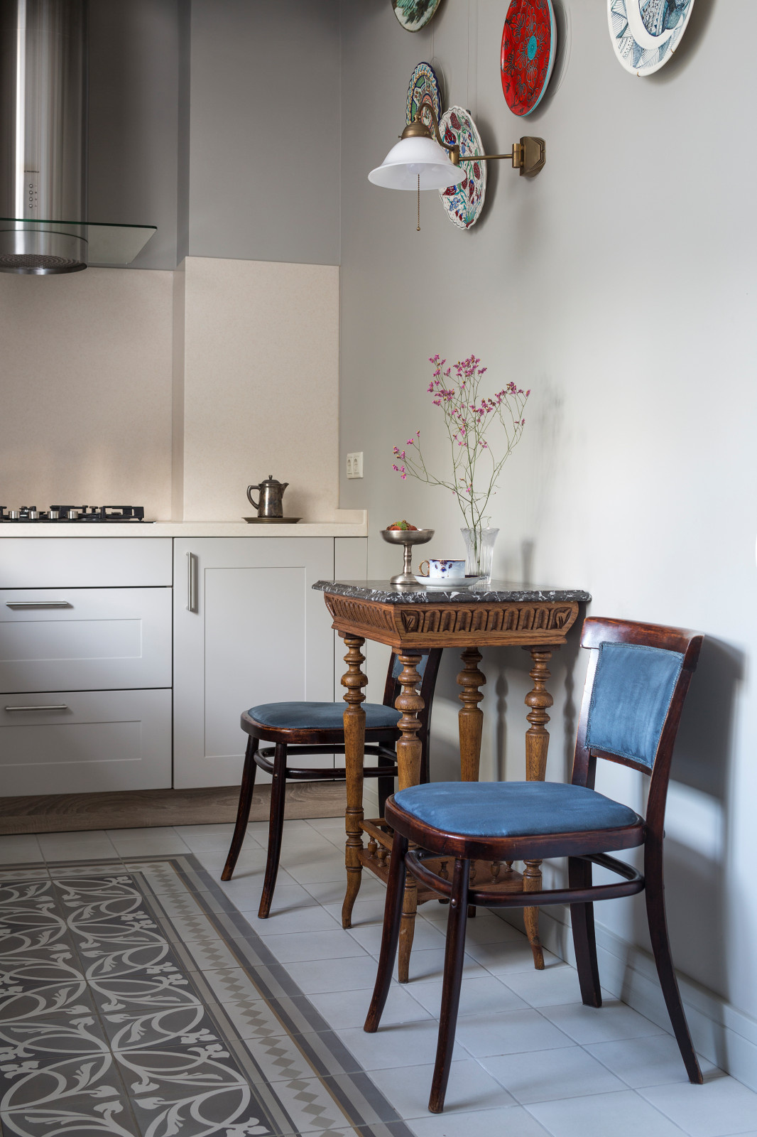 Квартира 80 м2 в старинном доме в центре Москвы