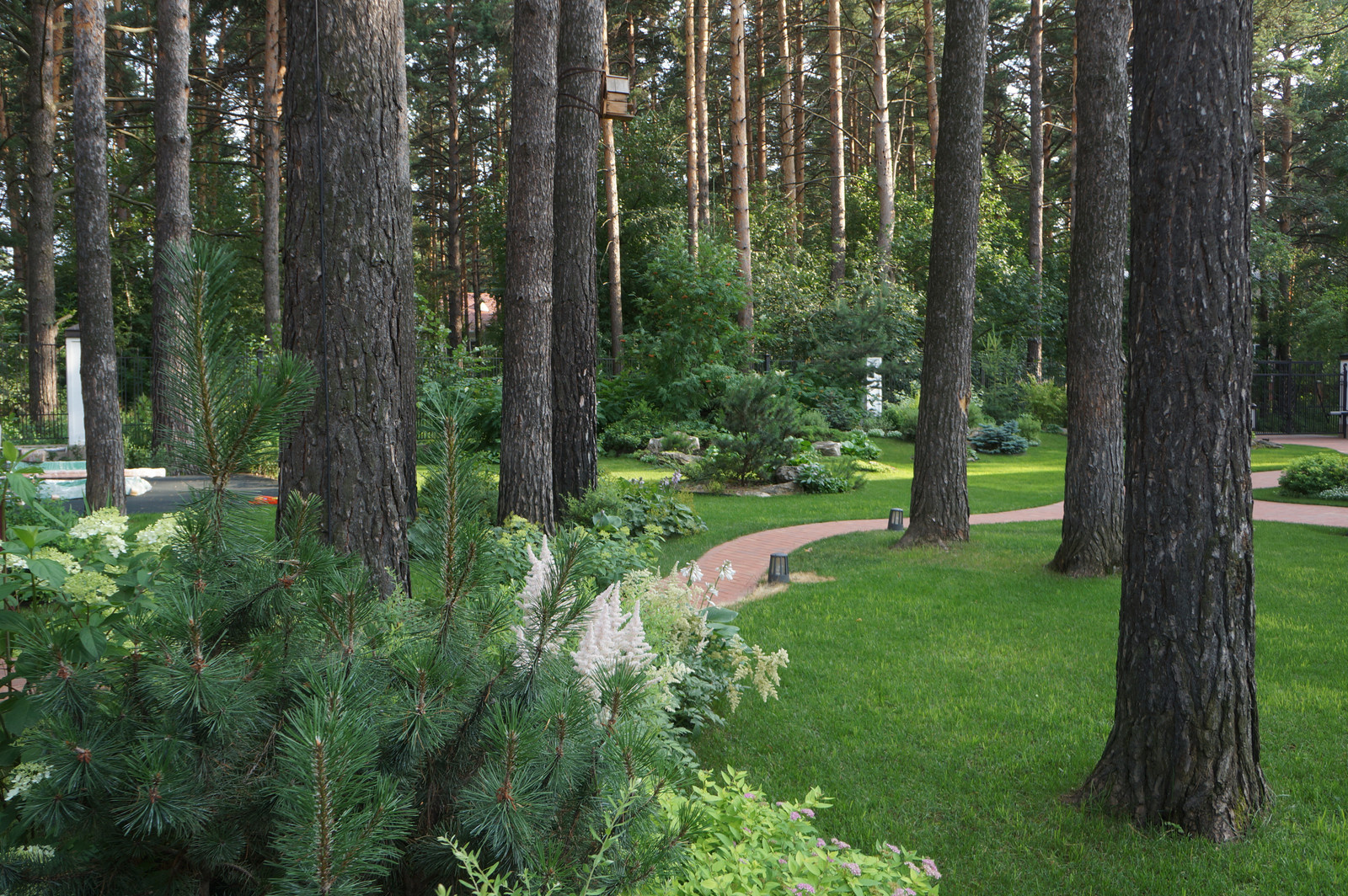 Белая усадьба