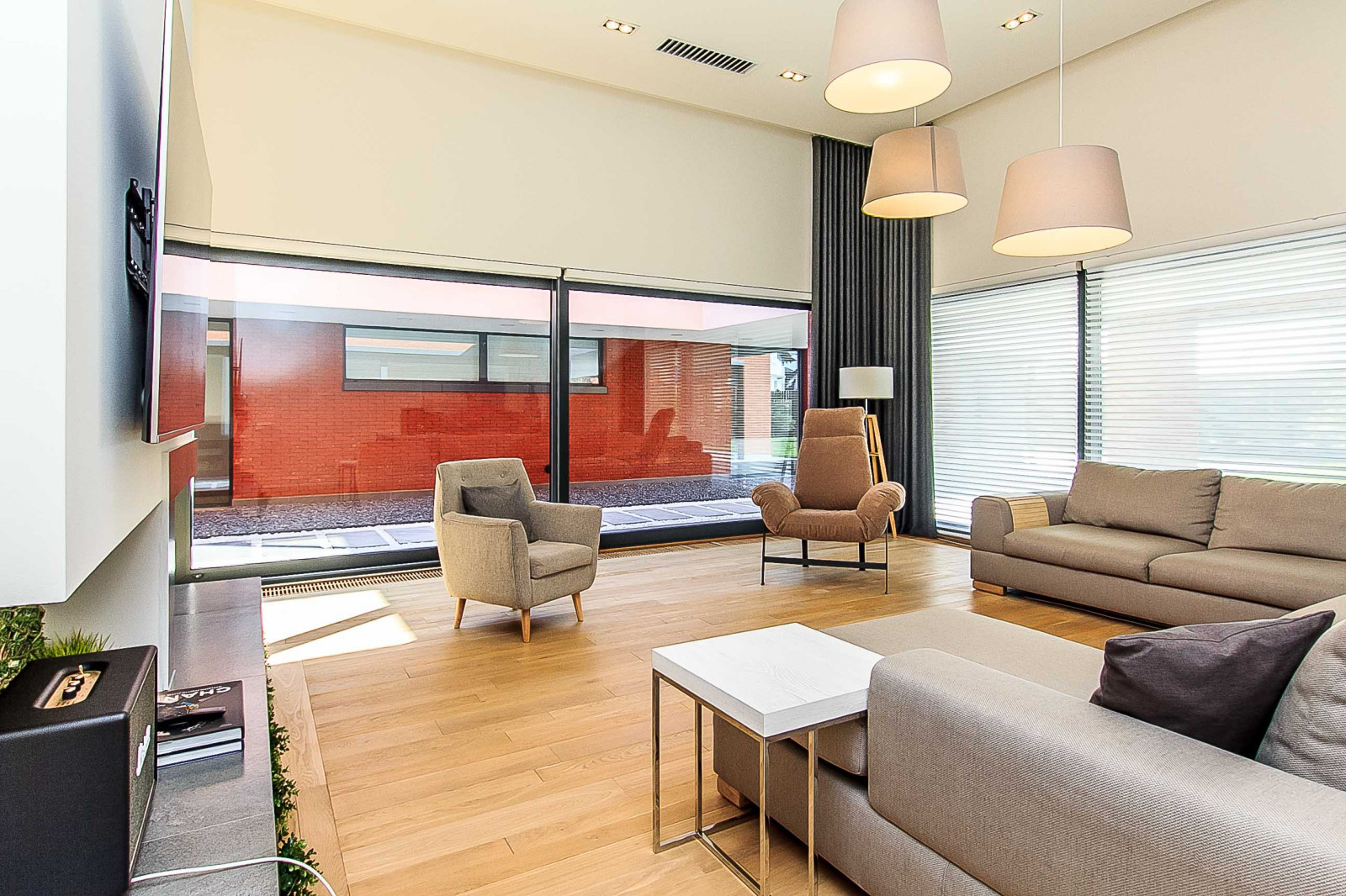 Александра