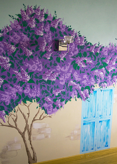 Роспись стен в спальне