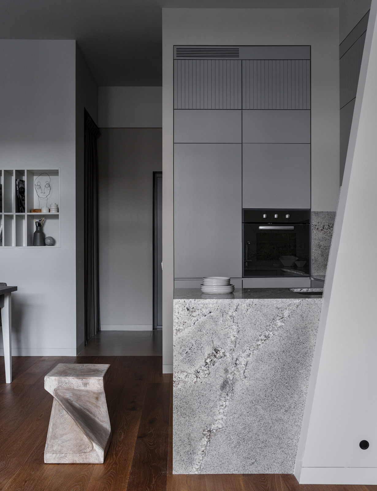 Houzz тур: Крошка-квартира с нордическим монохромом