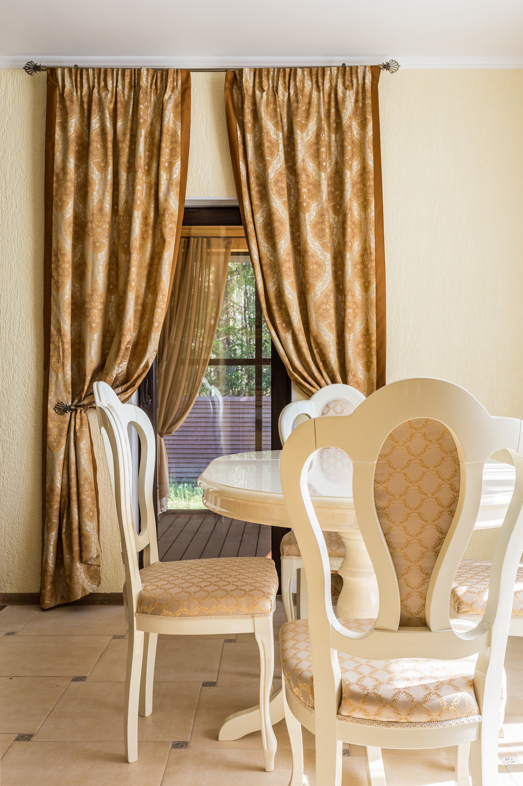 Поселок Лебяжье