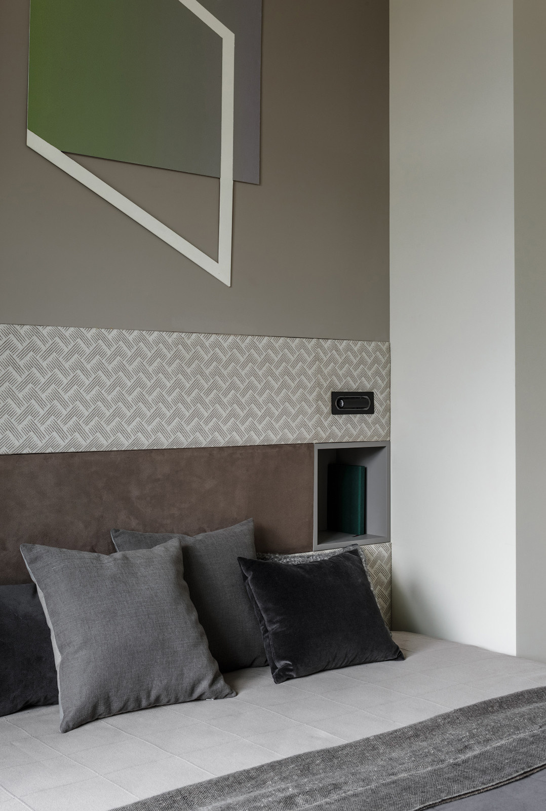 Houzz тур: Крошка-квартира с нордическим монохромом