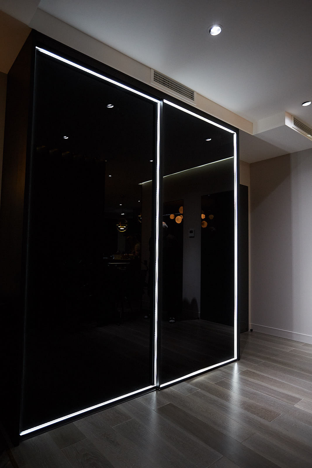 Шкаф корпусный raumplus